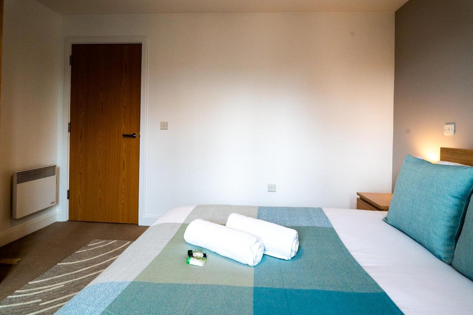 Southside Apartments, Sleeps 4, Free Parking. view 3