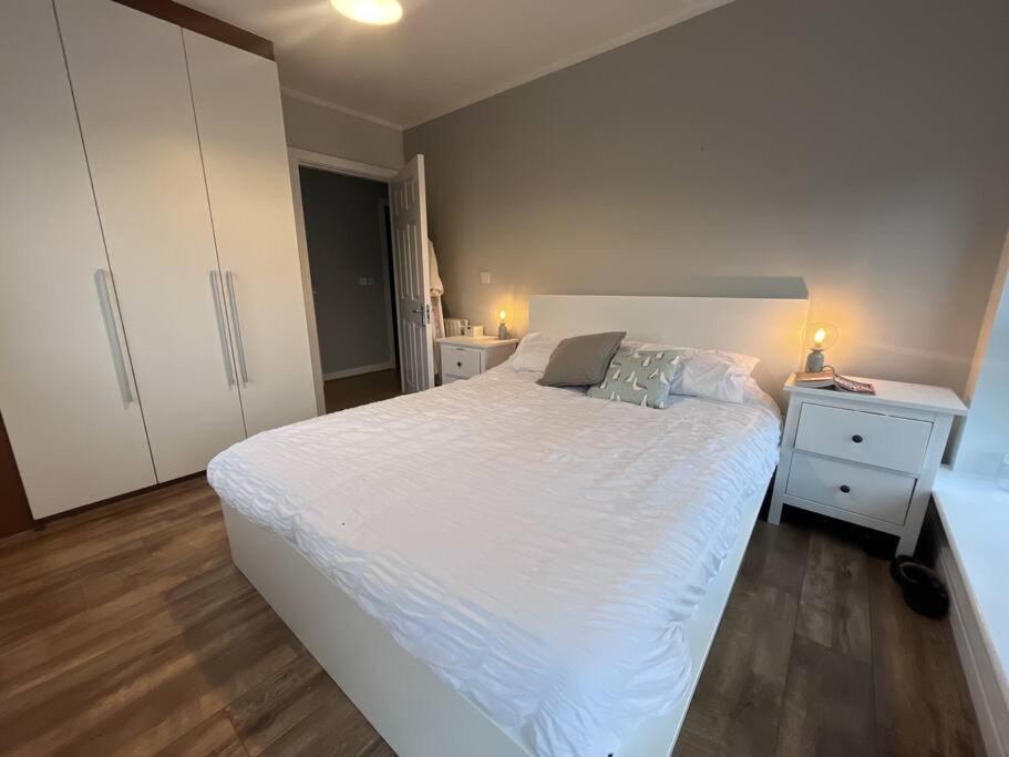 The Coastal Apartment - Homestay