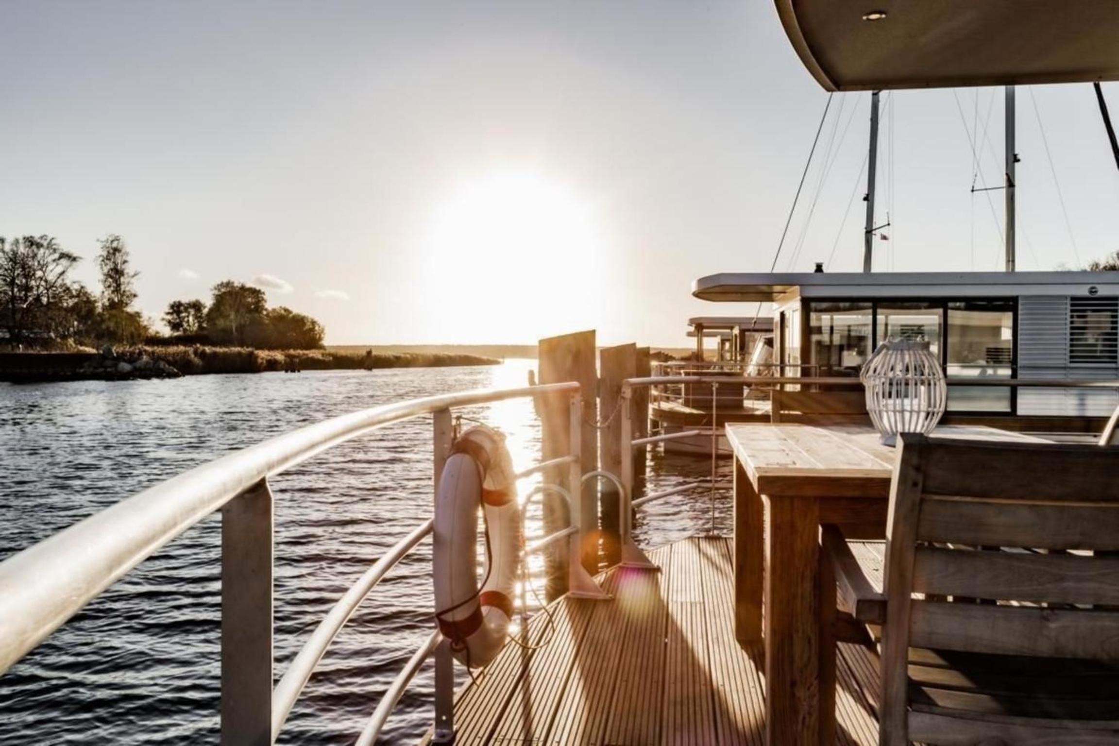 Hausboot freiZeit - LP4