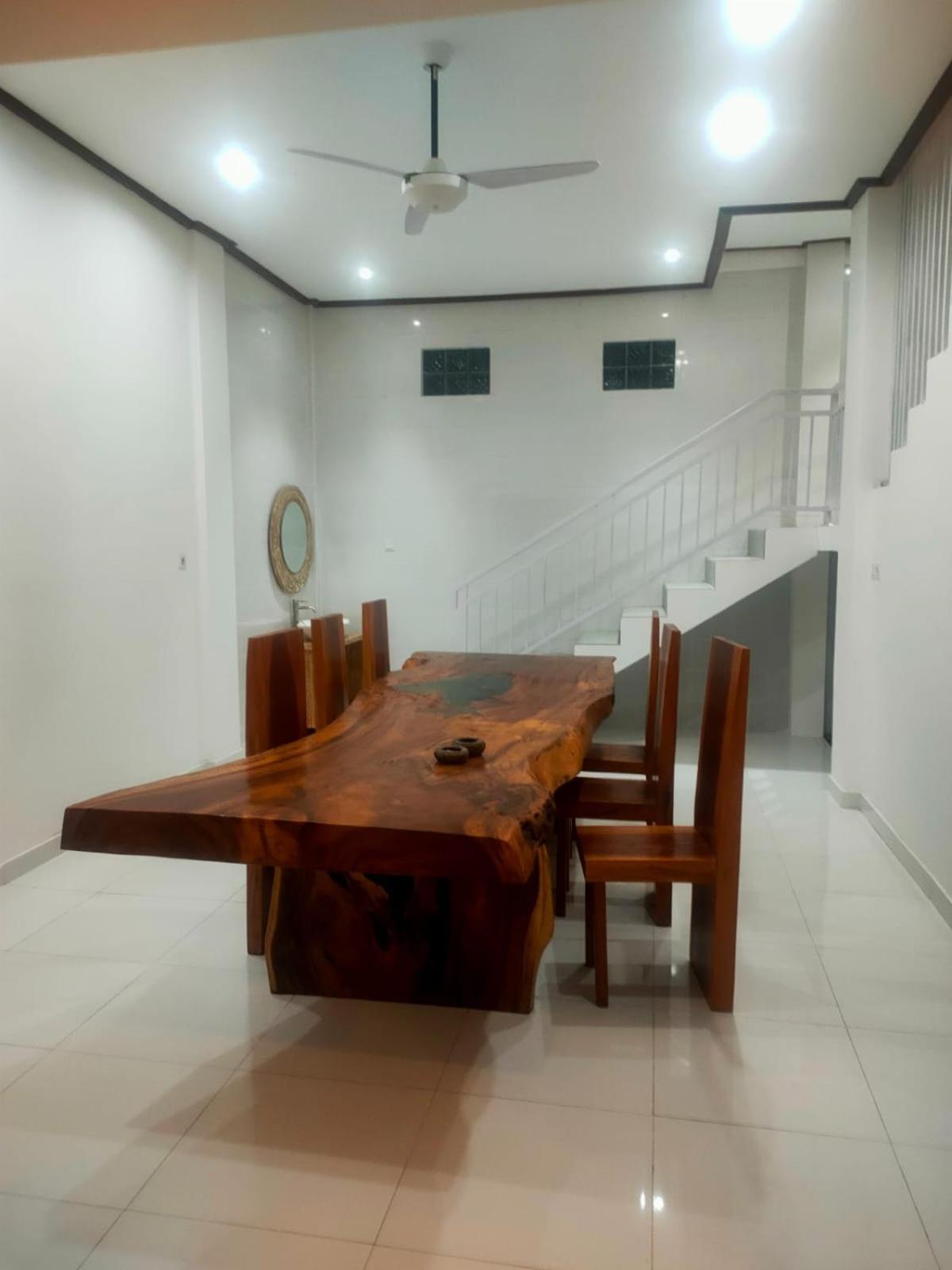 Gandhi Guest House view 5