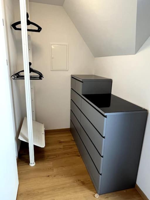 Central & modern penthouse-studio with balcony & air-condition