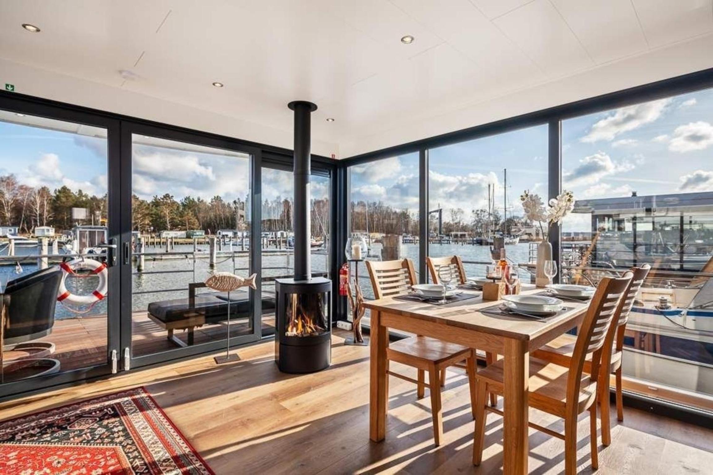 Hausboot Chalet am Meer - LP8