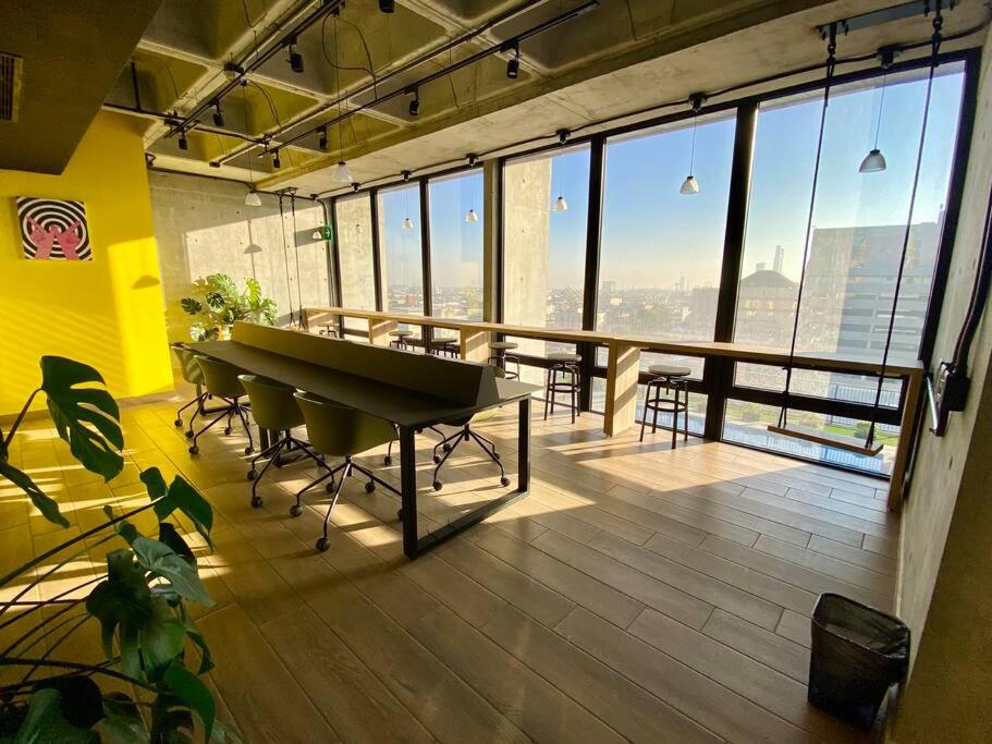 meeting & event spaces