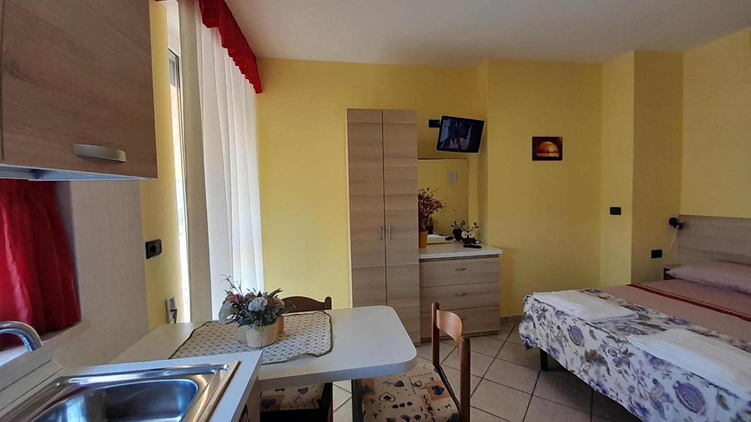 casa Bianca al mare view 2