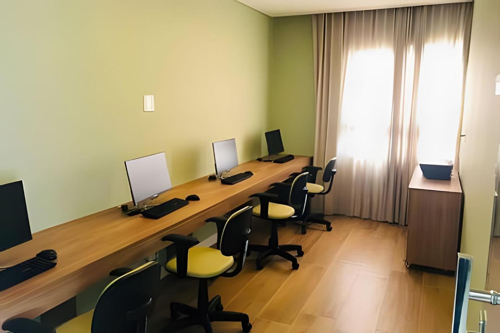 New Studios by VLV Stays