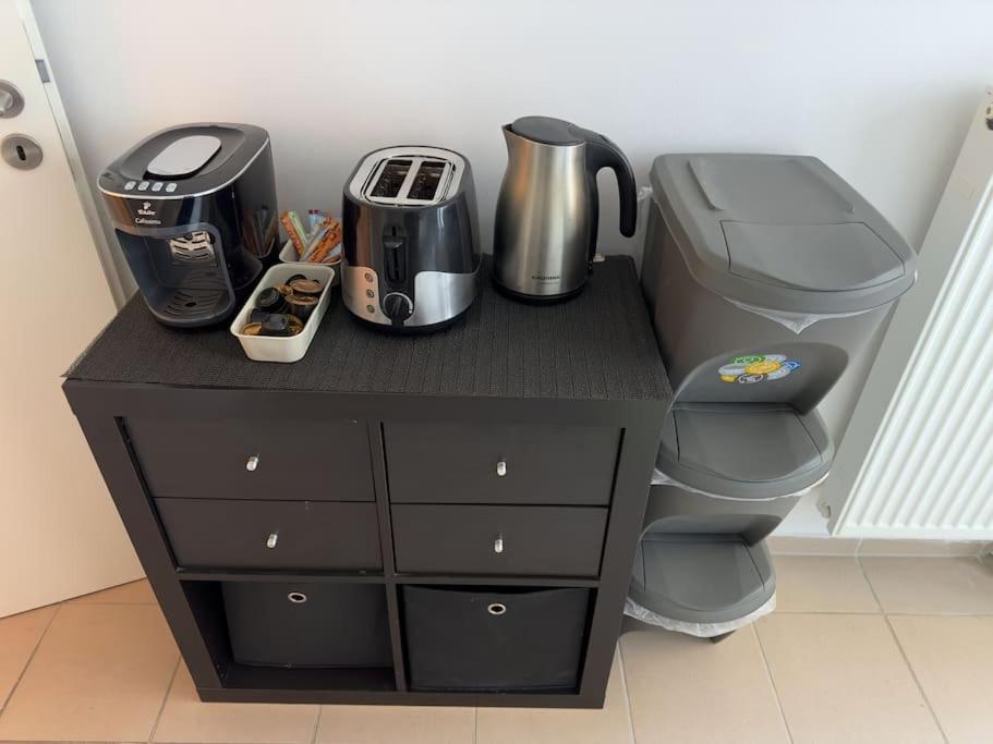 Spacious 70sqm Apartment Sleeps 6 Free Parking
