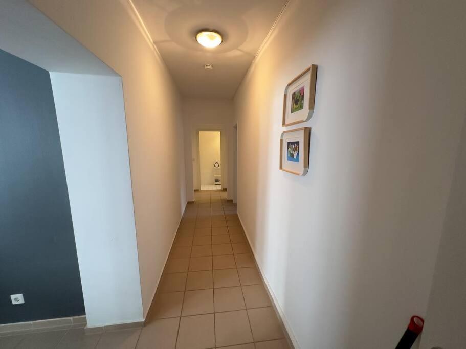 Spacious 70sqm Apartment Sleeps 6 Free Parking