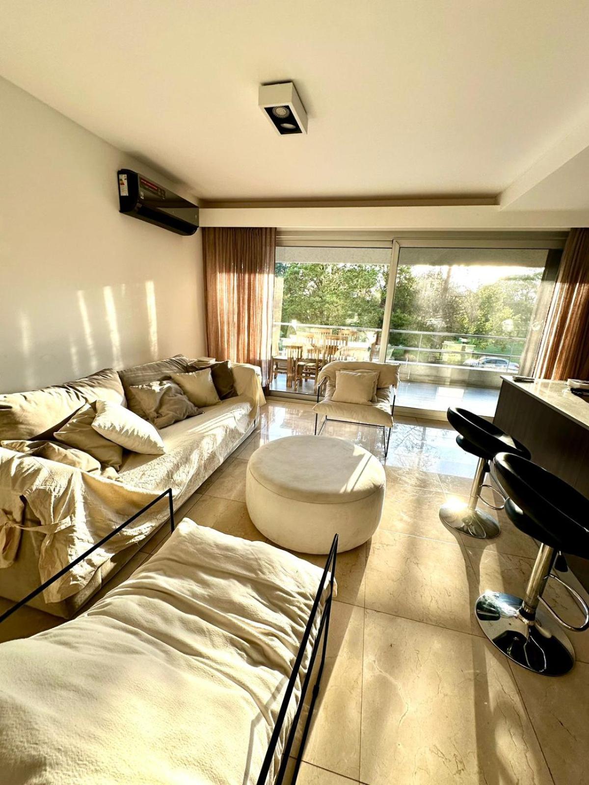 Disfruta pilar! Espectacular depto 2 ambiente en Bouquet
