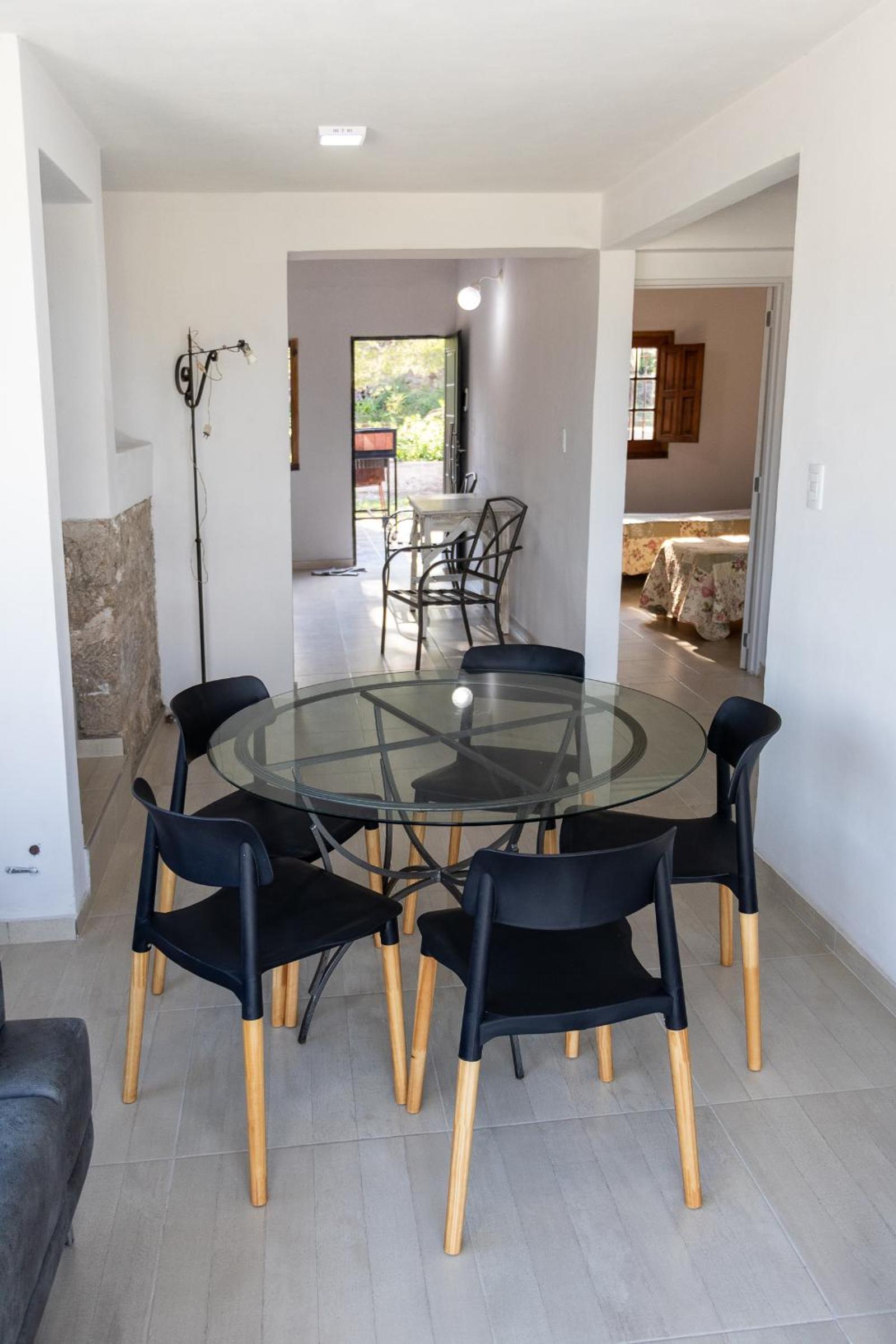 Casa con vista plena al lago y a la ciudad de Villa Carlos Paz IG alquilervillacarlospaz