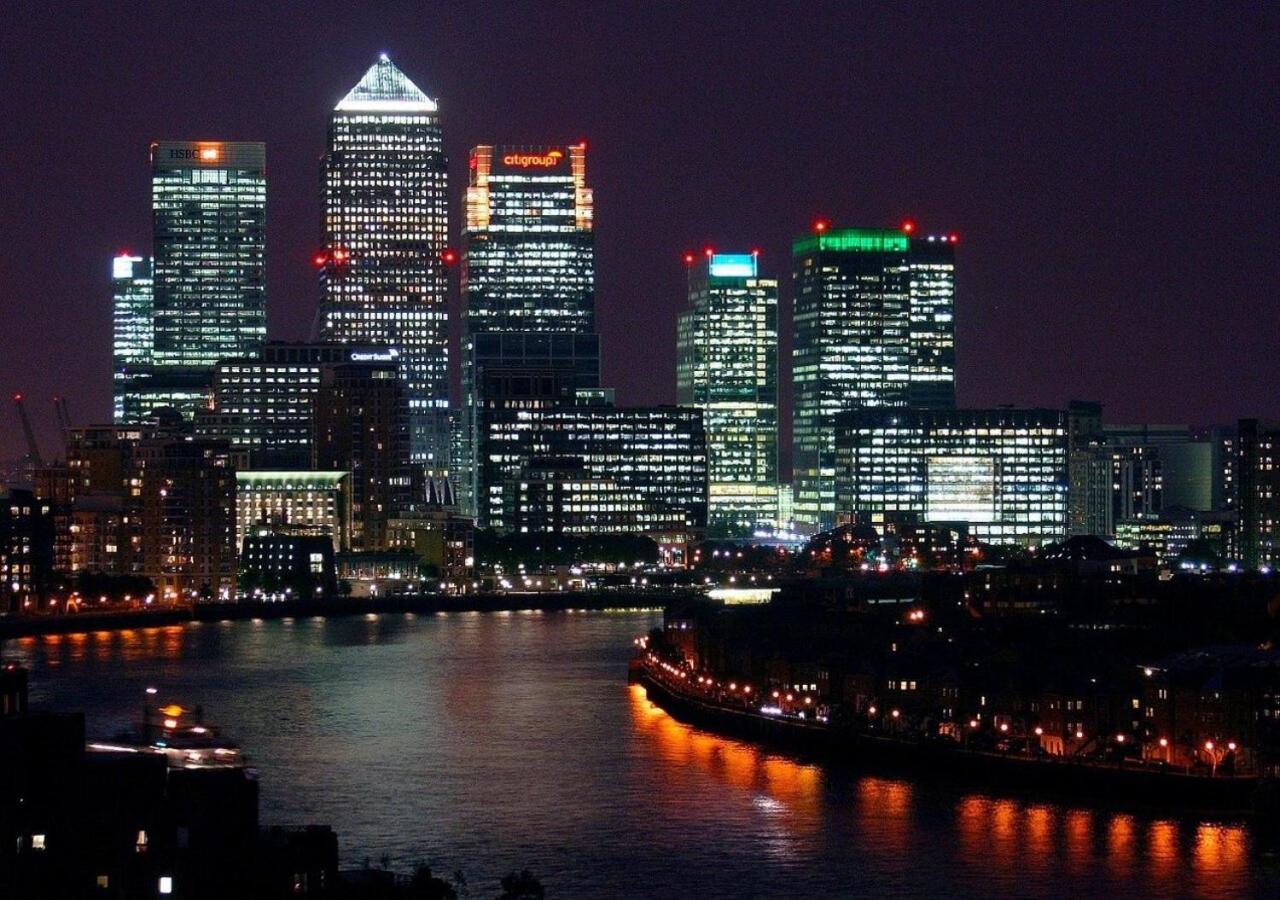 Canary Wharf Skyline Sanctuary London