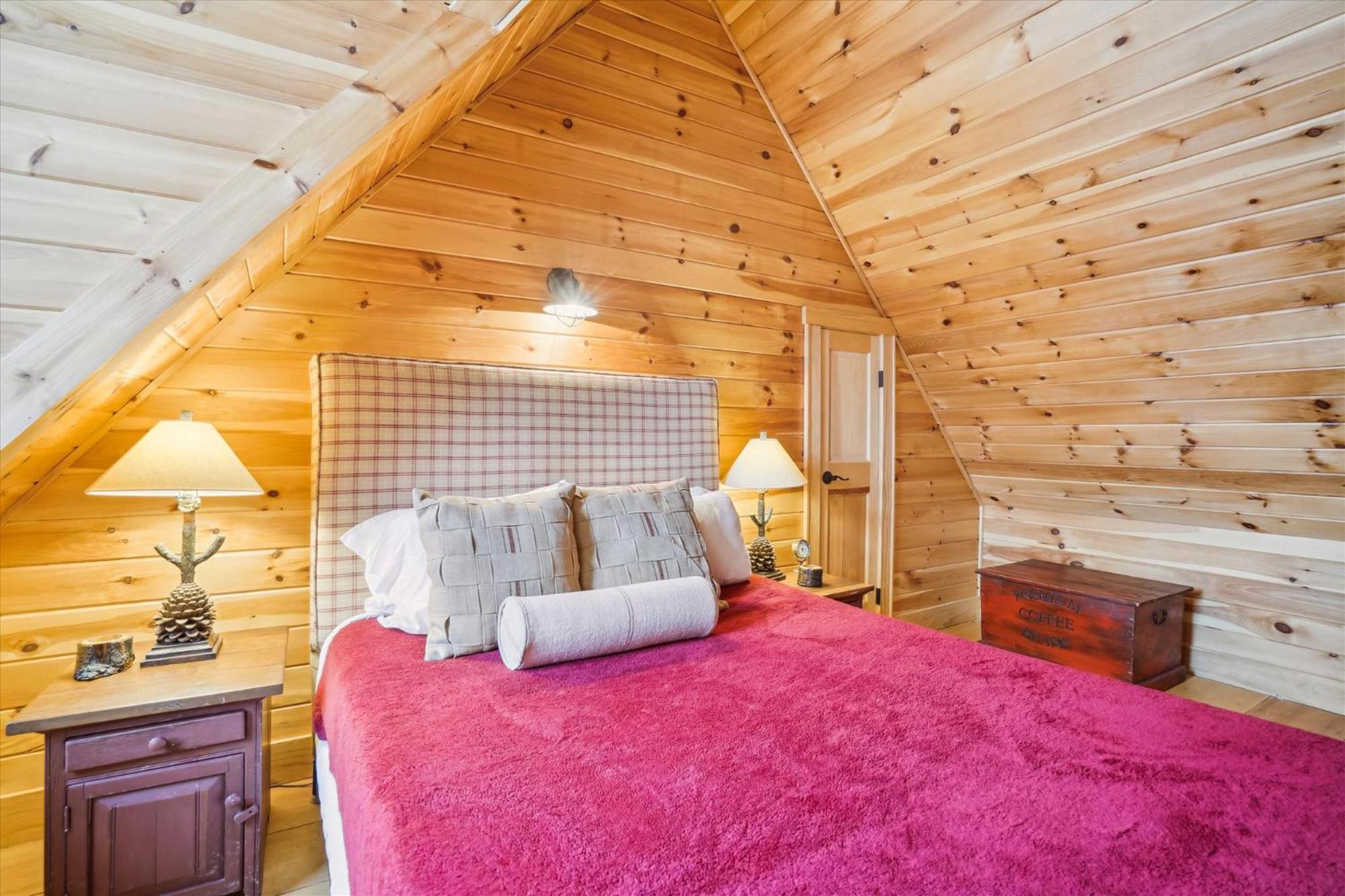 Photo 33