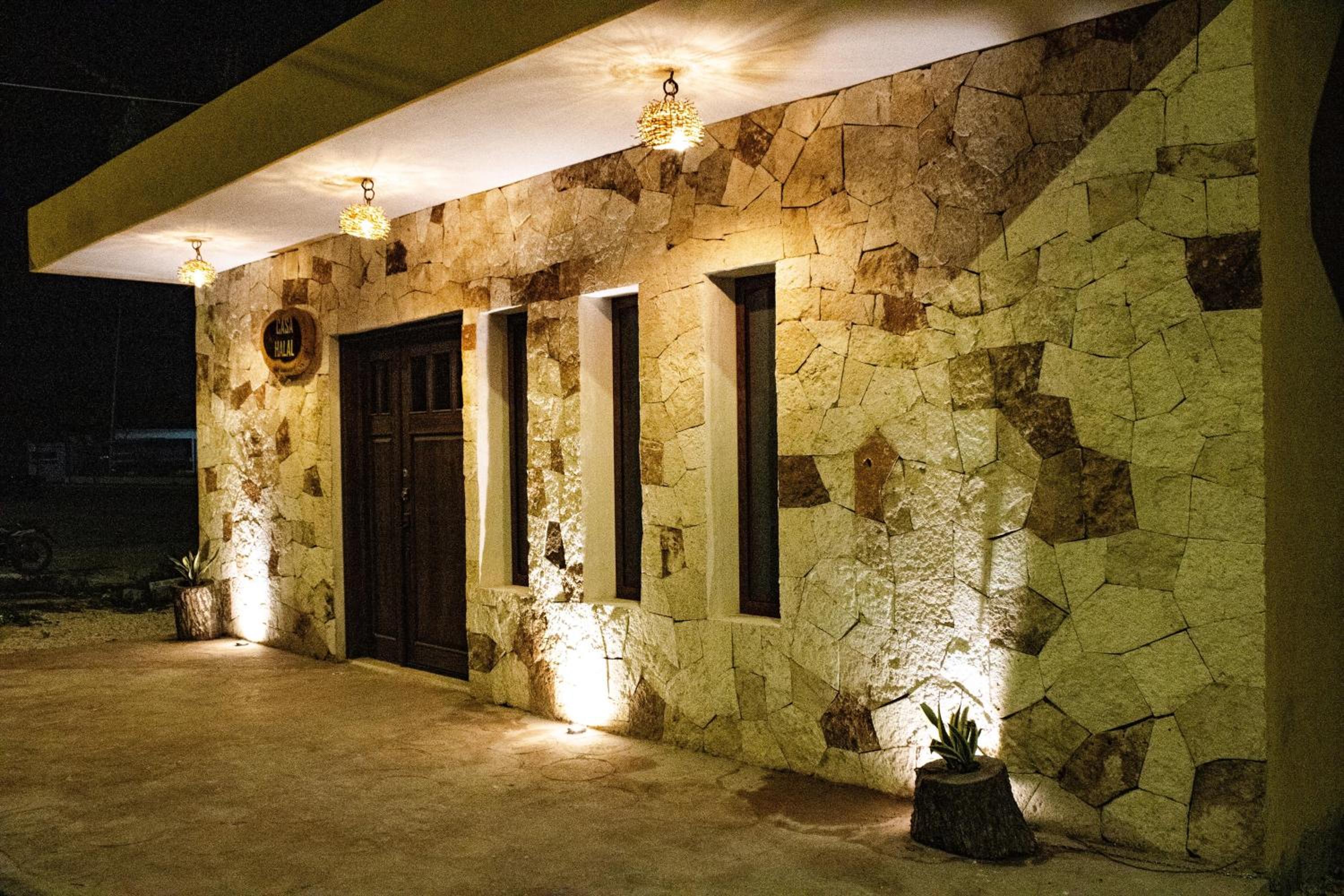Casa HALAL