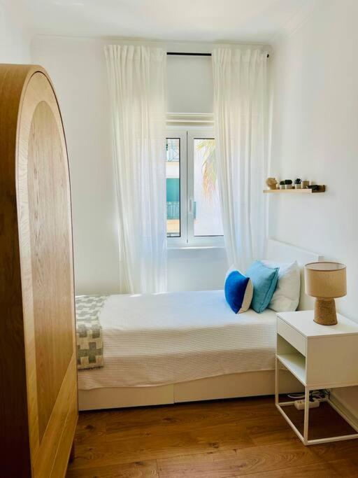 Luxury Ocean View House - Central Ericeira view 5