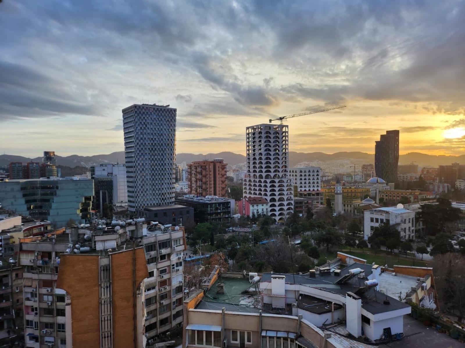 SKY DWELLING TIRANA