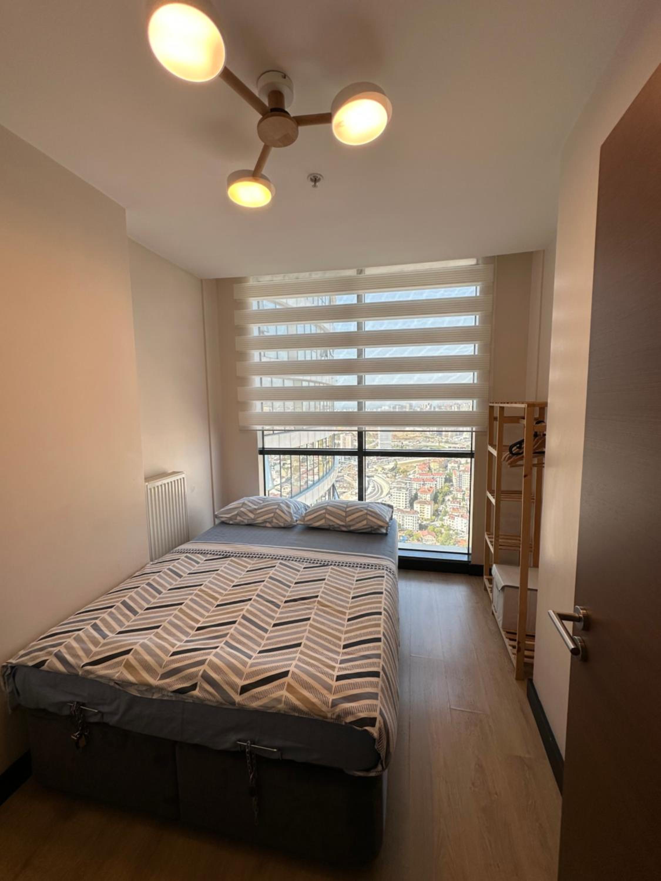 stylish flat-eagle eye for istanbul