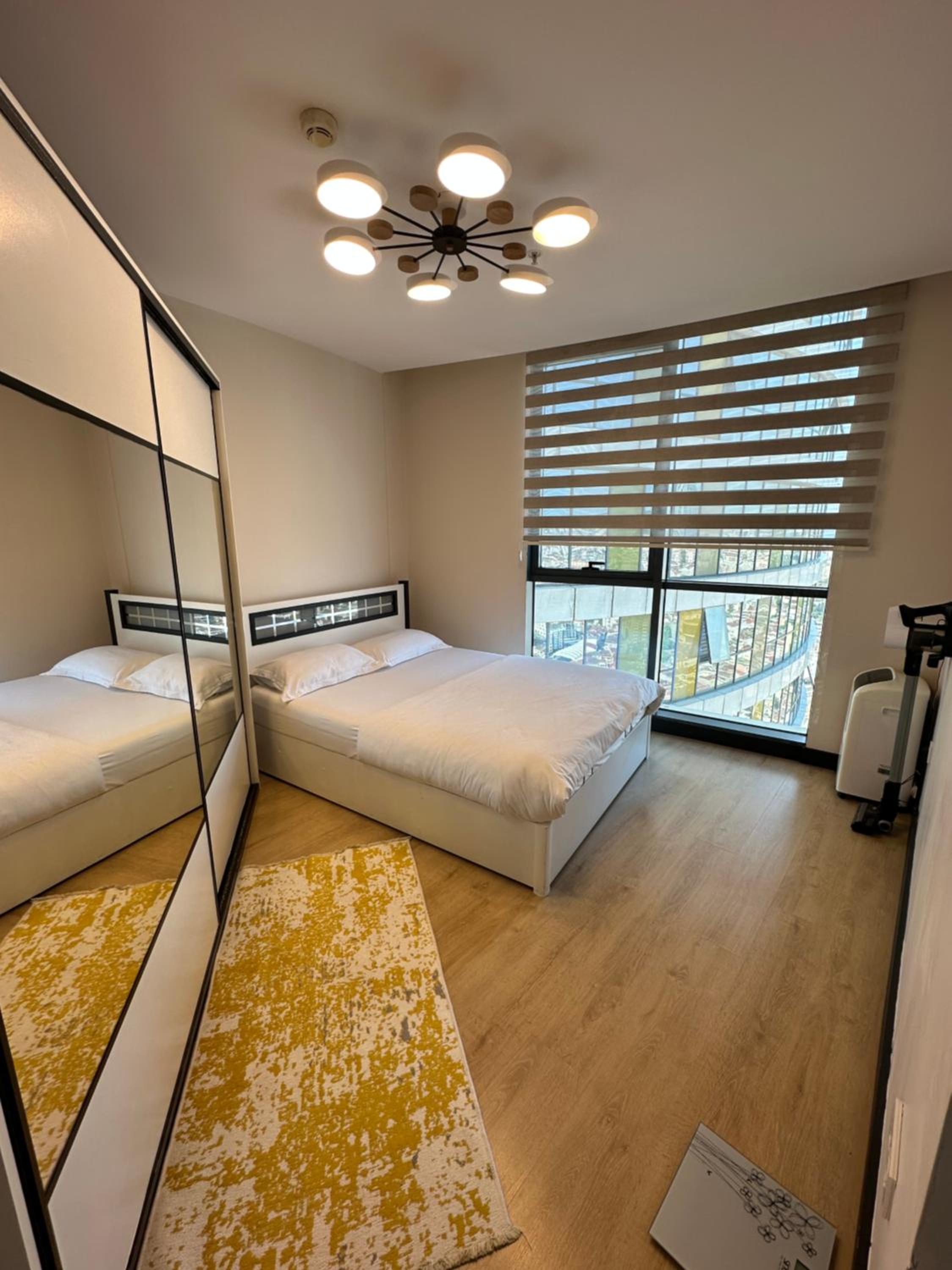 stylish flat-eagle eye for istanbul
