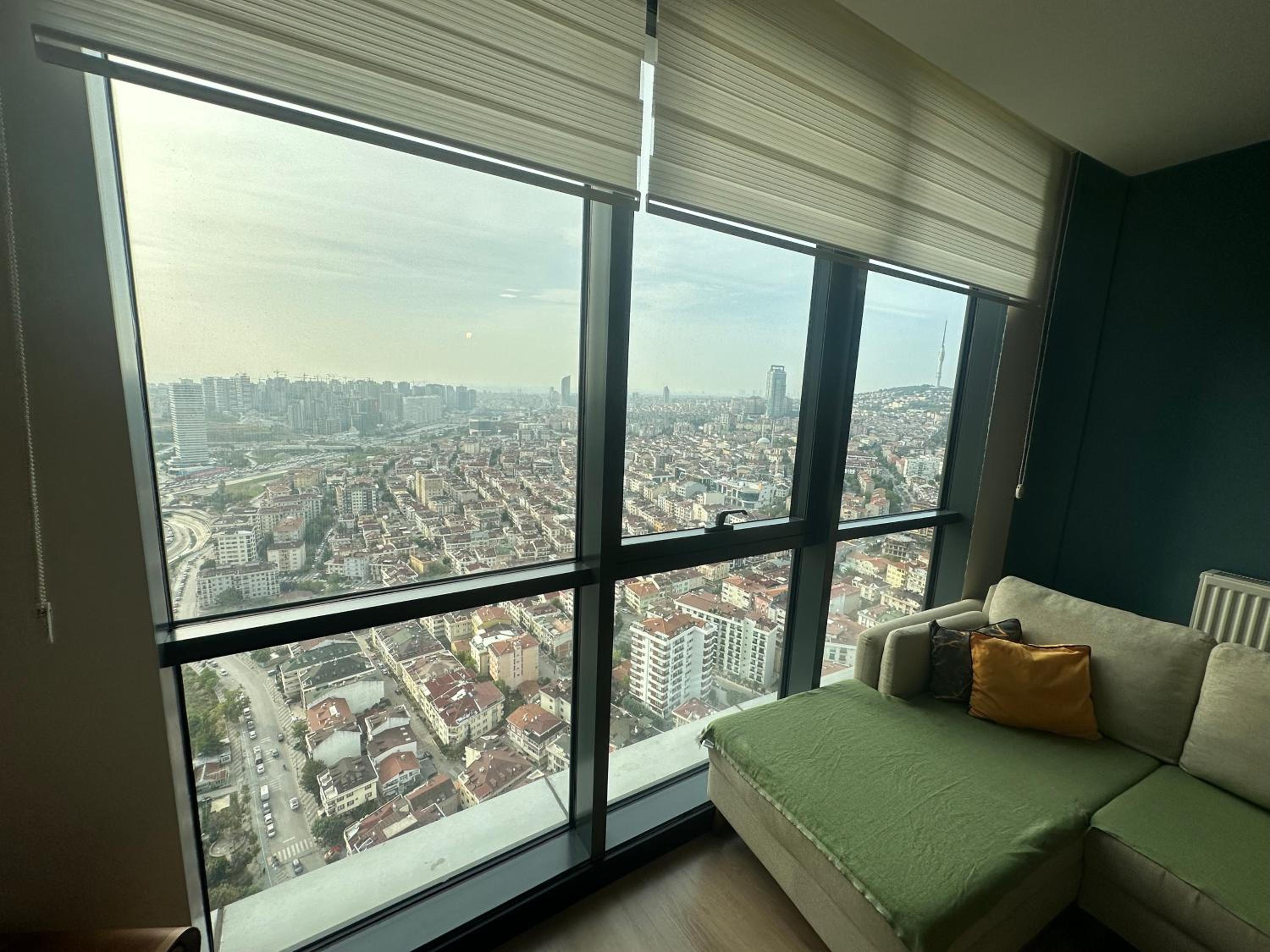 stylish flat-eagle eye for istanbul