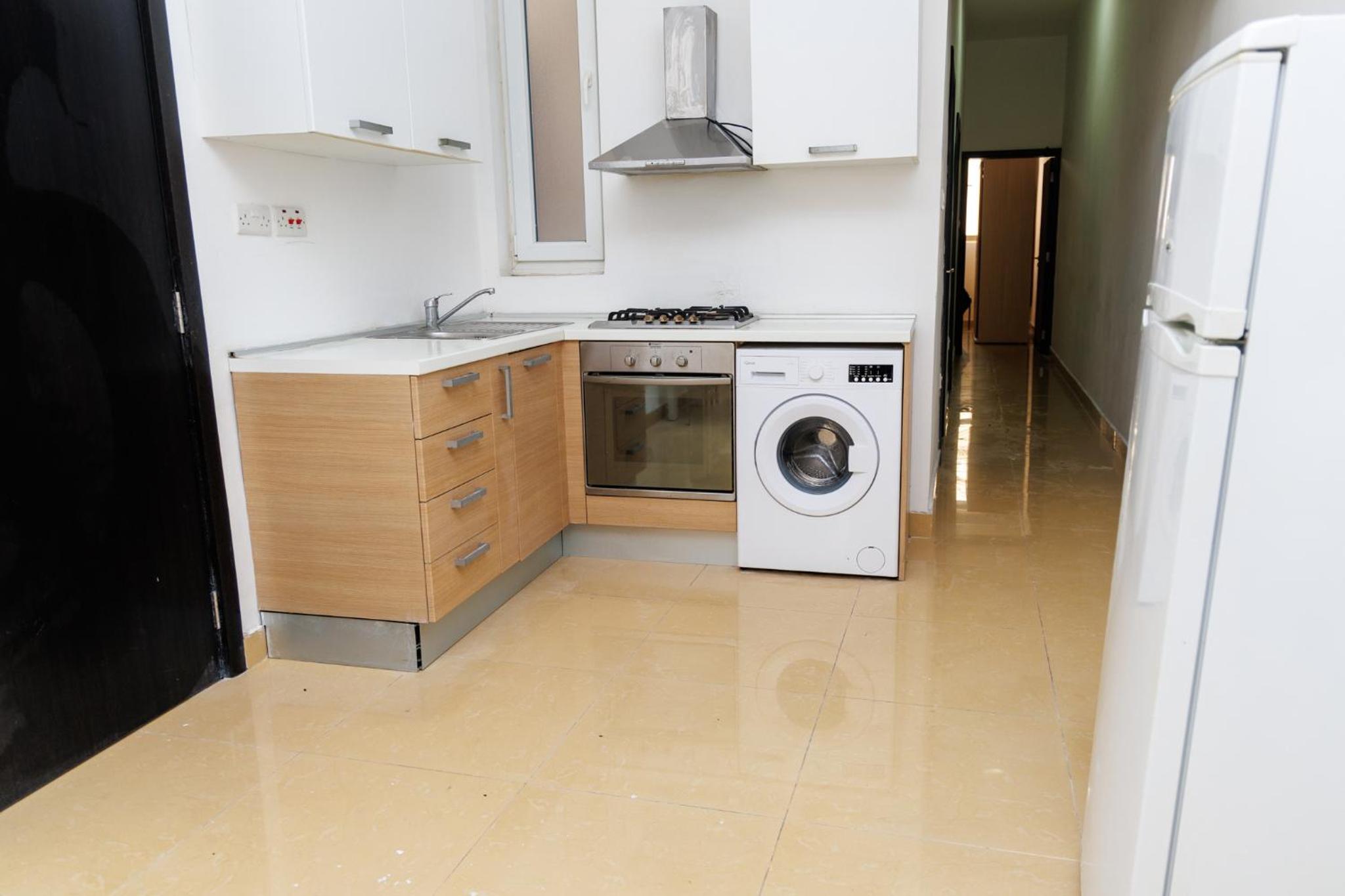 Stylish St Julians 2 bedroom apartment for rent in the city centre with Terrace photo 5