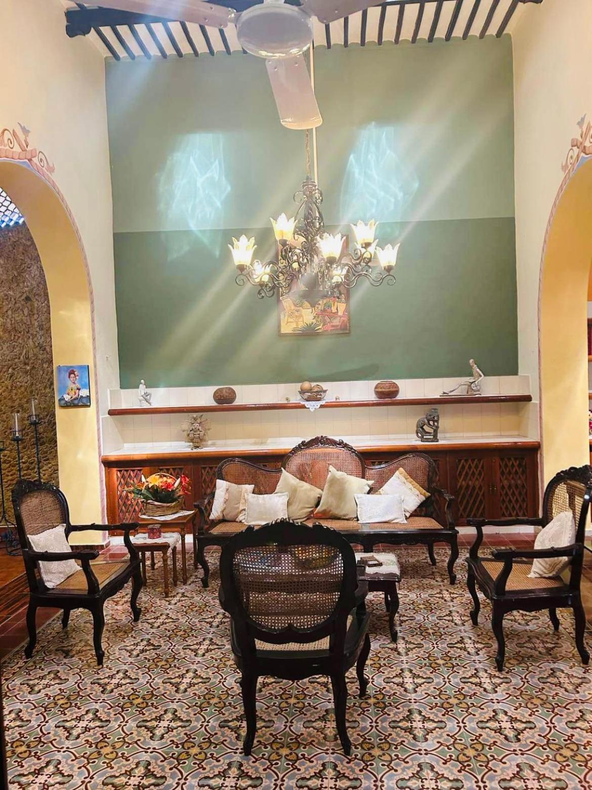 Casa Tres Colibries