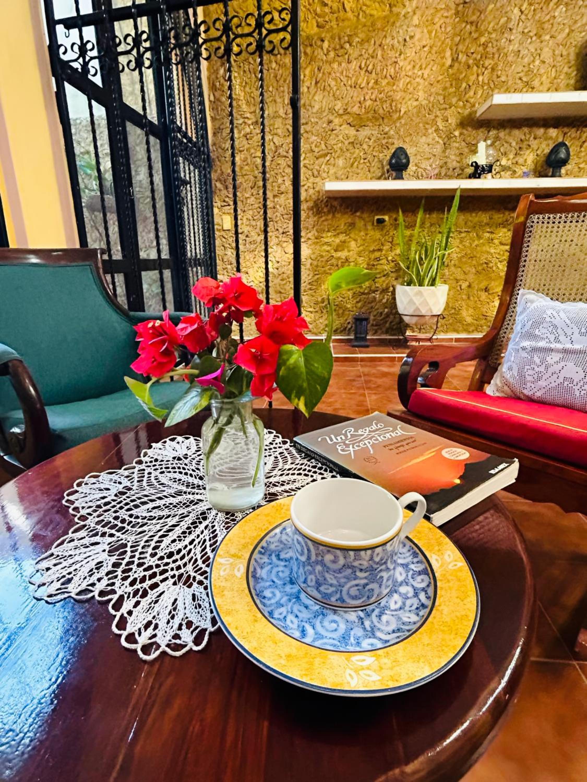 Casa Tres Colibries