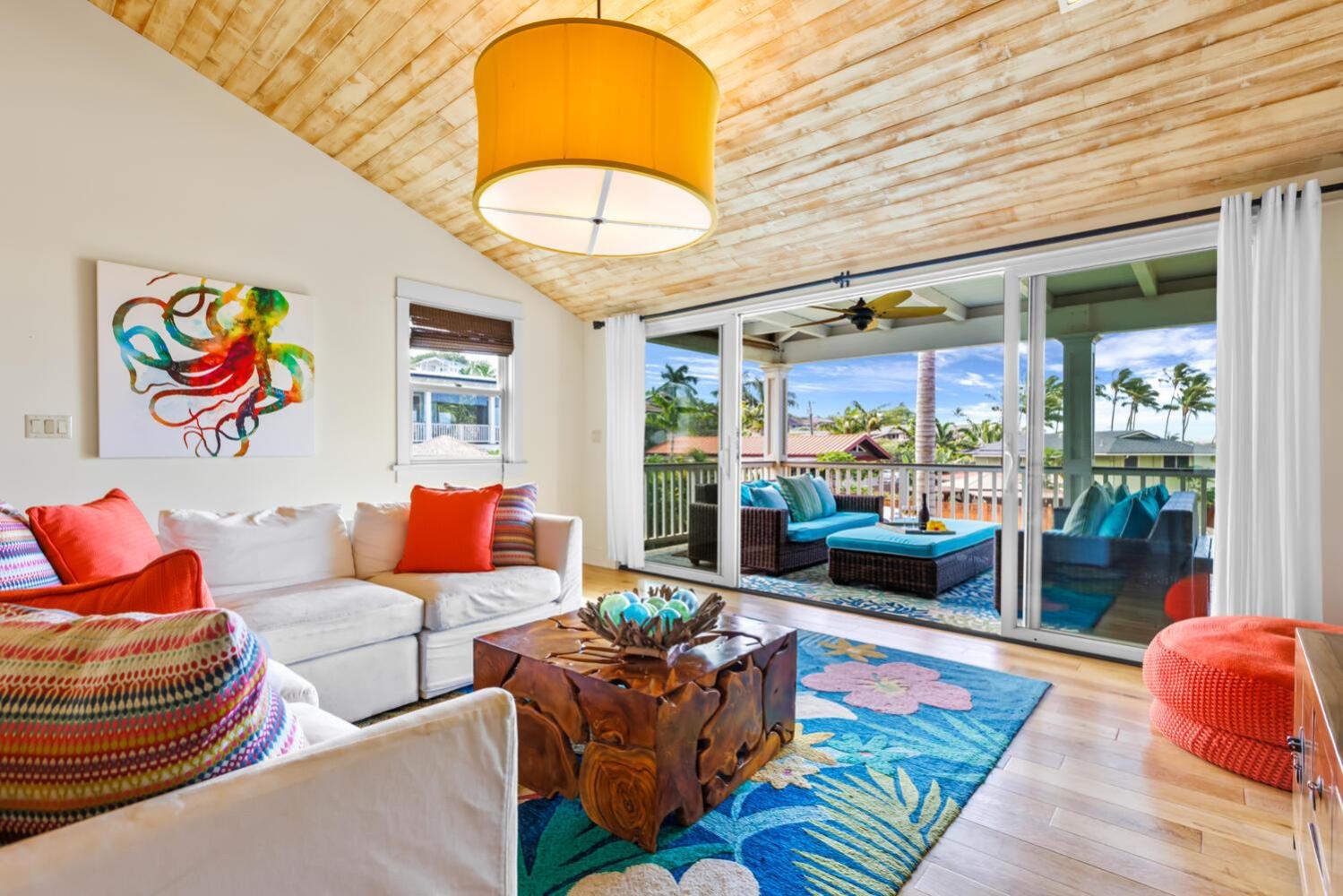 Cute 4br home steps to the Ocean - Alekona Kauai view 3
