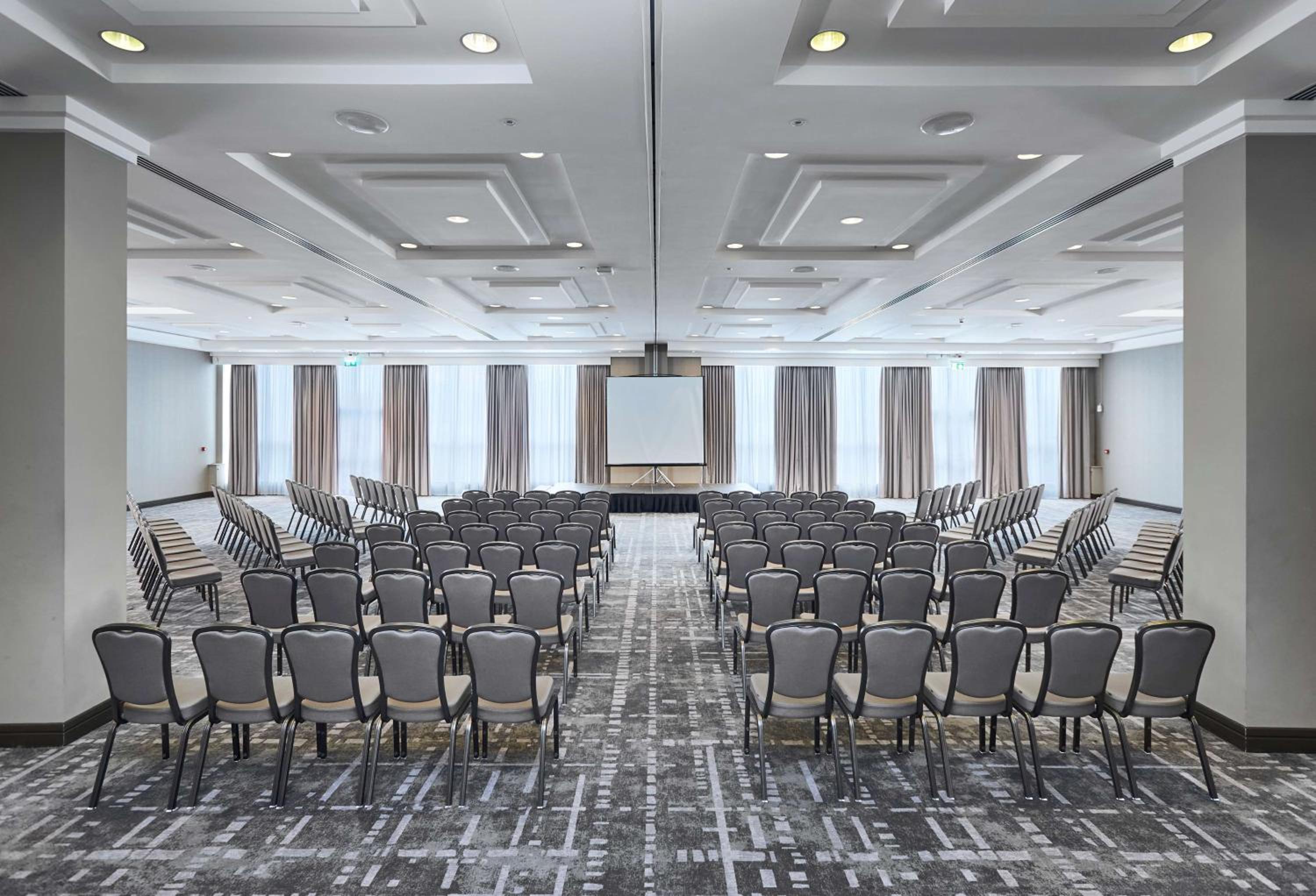 Croydon Vacations - Hilton London Croydon - Property Image 4