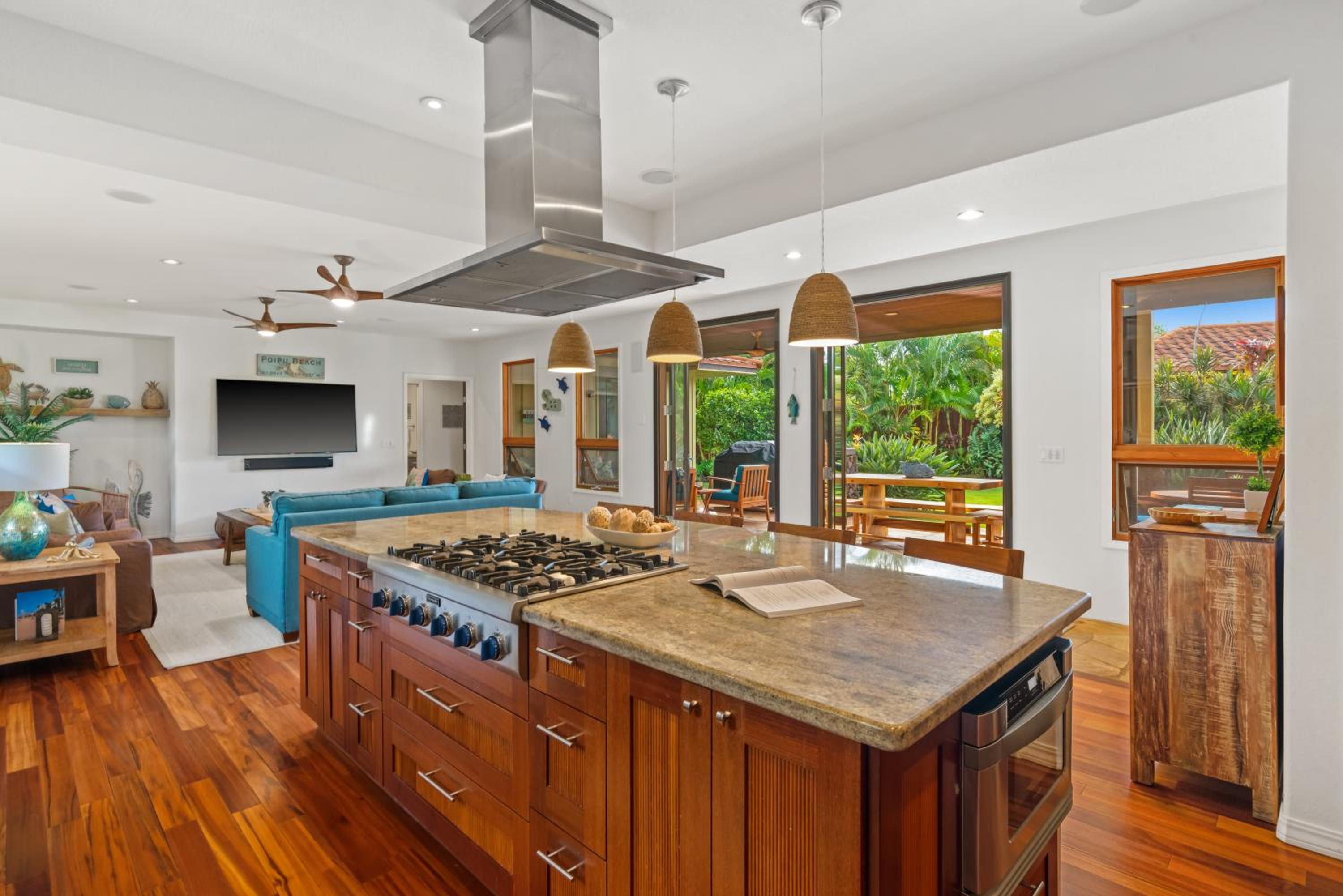 Custom 4br Home Walking Distance to Beach - Alekona Kauai view 2