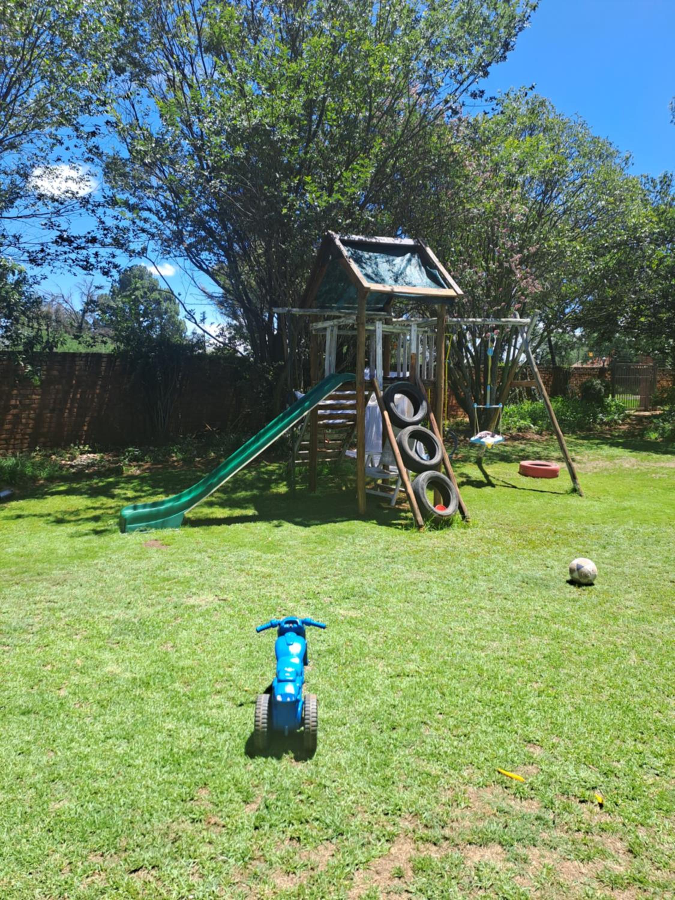 Photo 18
