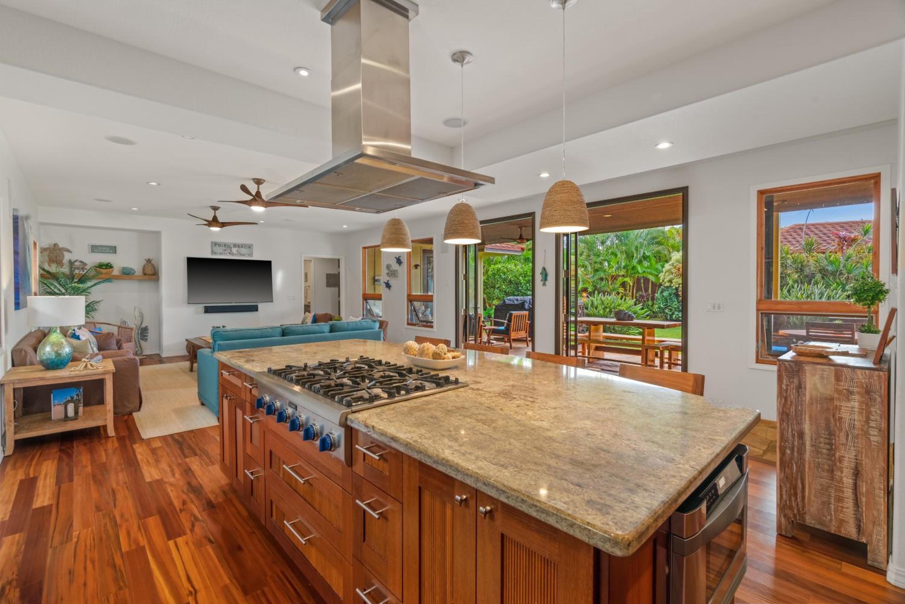 Custom 4br Home Walking Distance to Beach - Alekona Kauai view 5