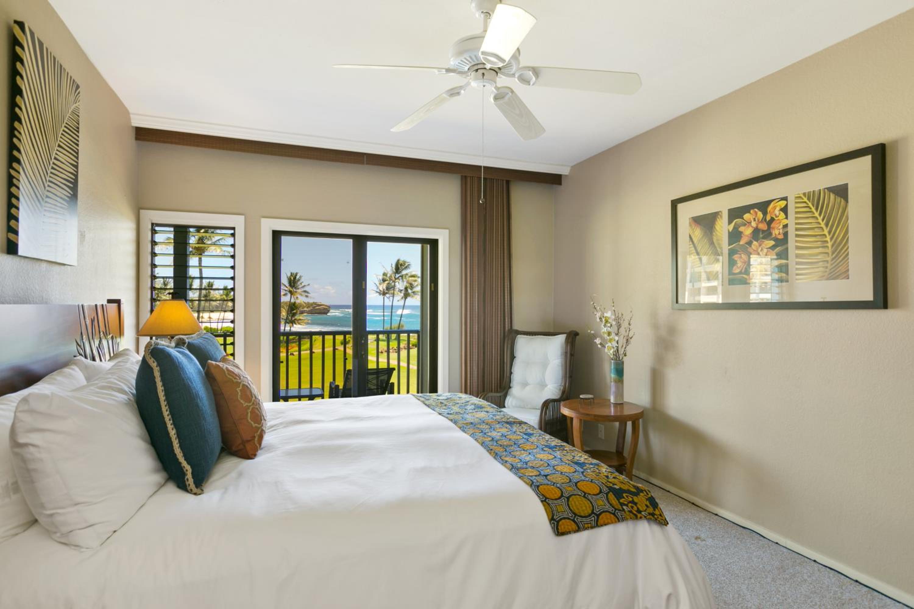 Prime Oceanfront Condo near Shipwreck Beach - Alekona Kauai view 3