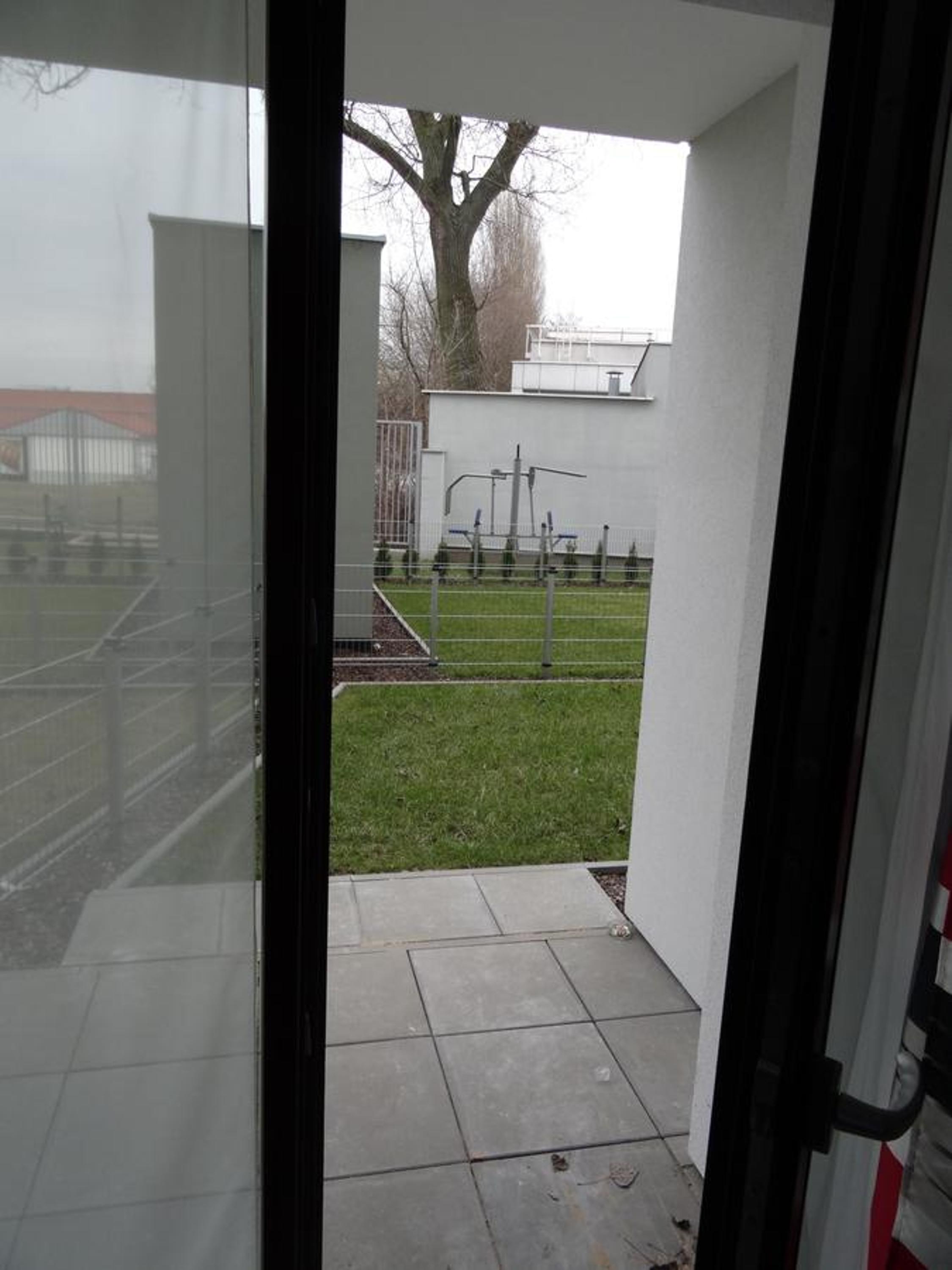 Photo 33