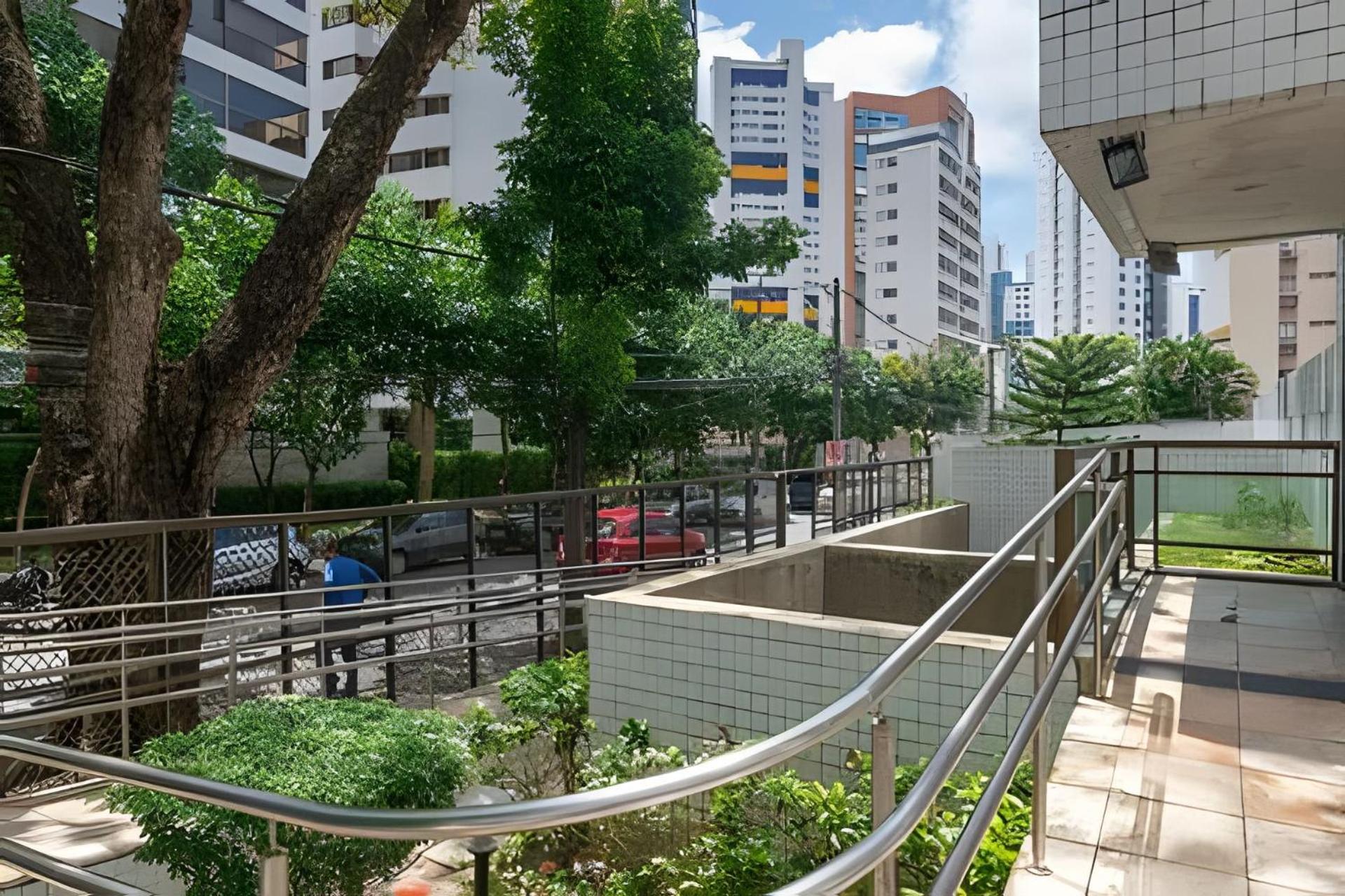 Flat 1 Quarto Jaqueira Recife - Wi-fi e Garagem