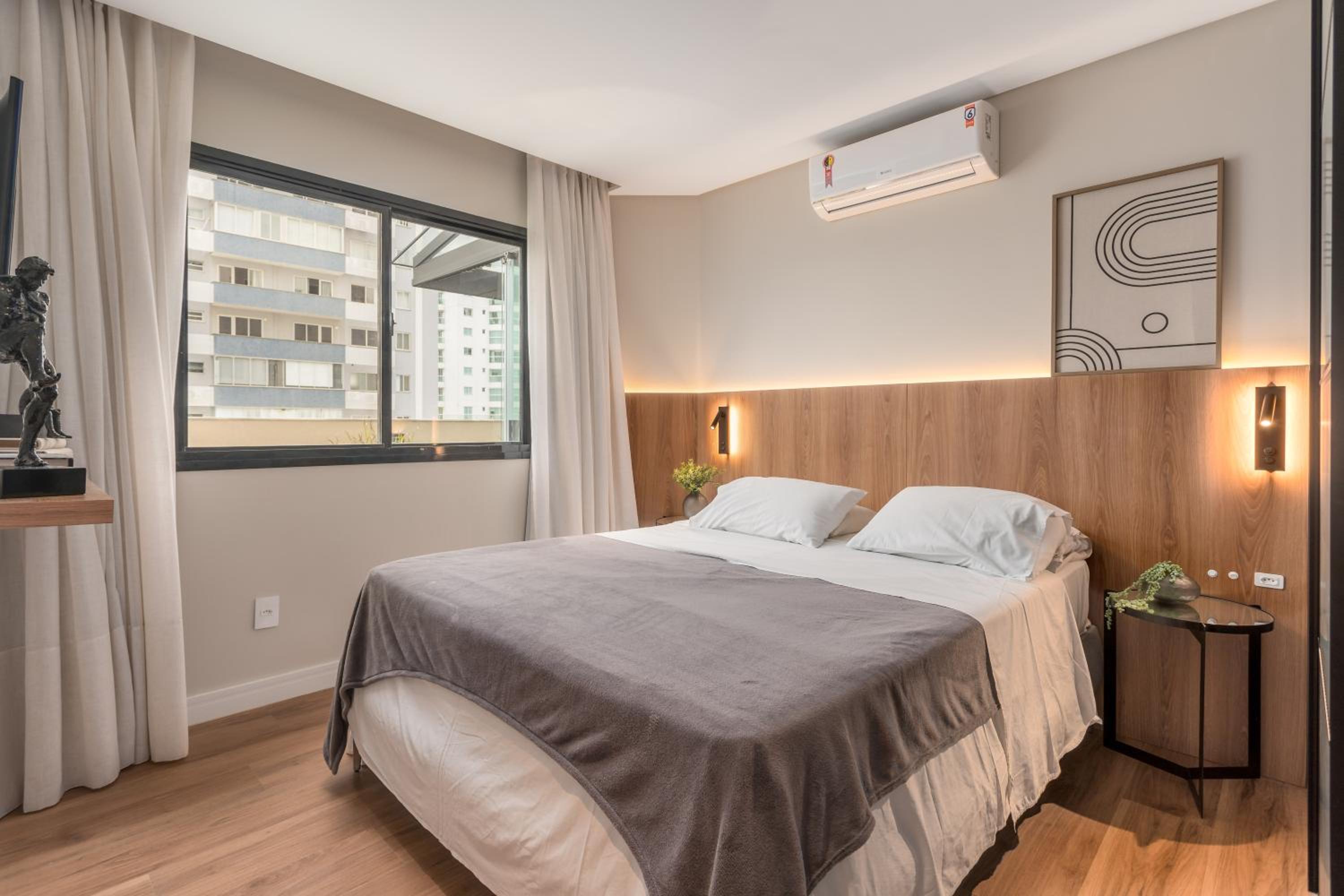 Luxo a Beira-Mar, 4 Suites, Jacuzzi e Sofisticaçao