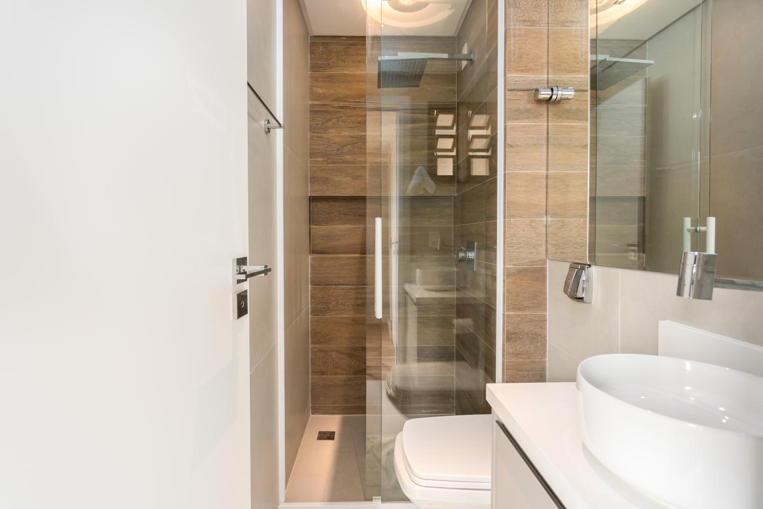 Luxo a Beira-Mar, 4 Suites, Jacuzzi e Sofisticaçao
