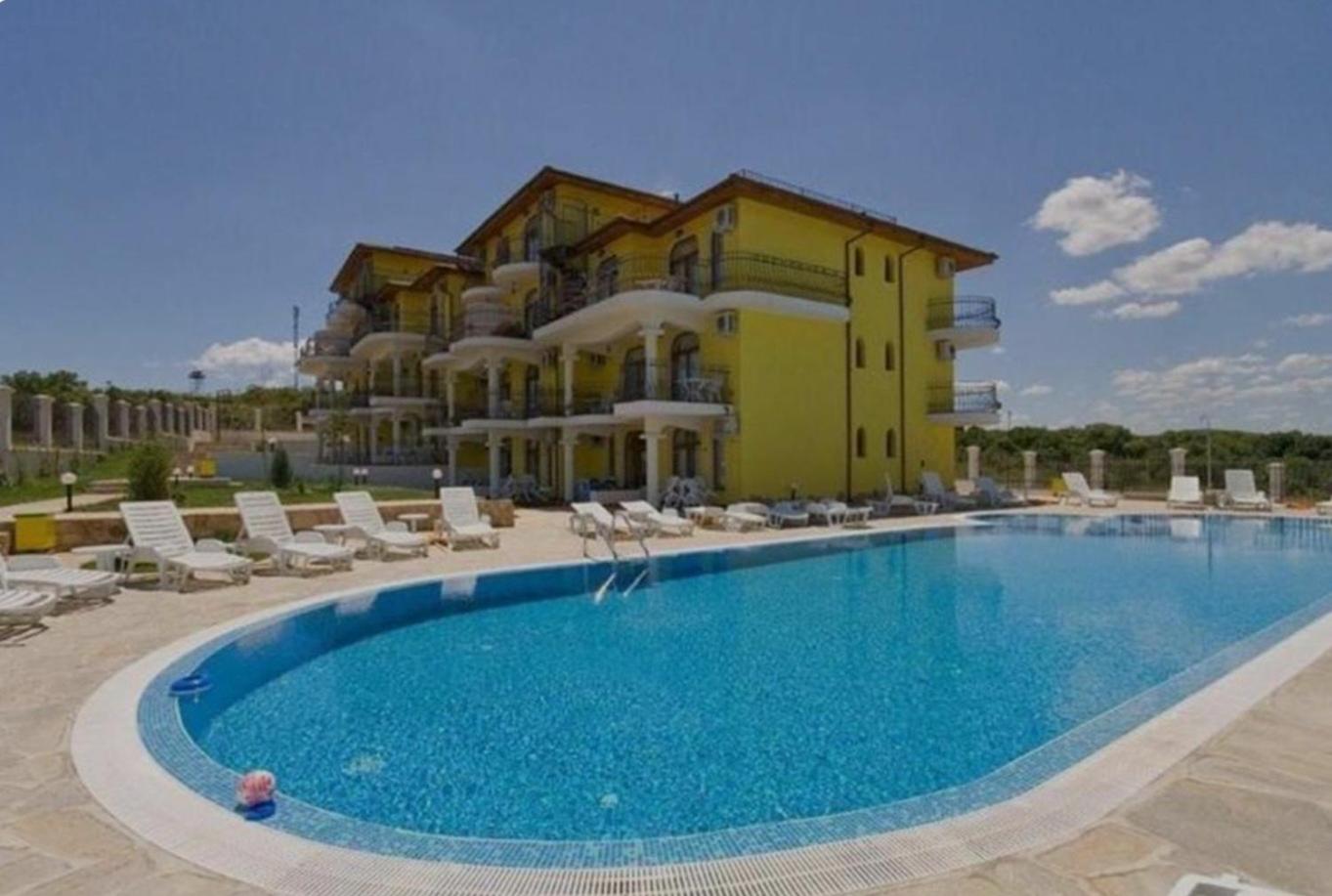 Private Apartment with Sea View