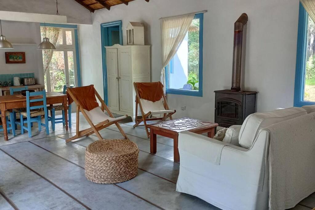 Casa payesa en el bosque, La Barra. view 3