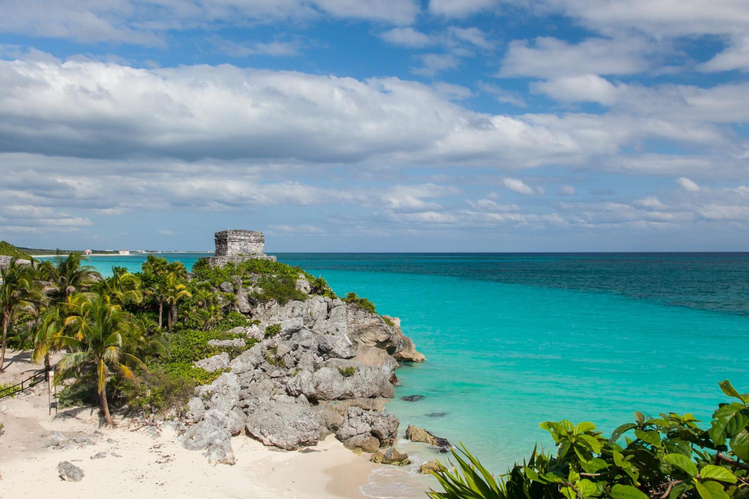 *Entire Private Villa w/Pool & Rooftop* view 4