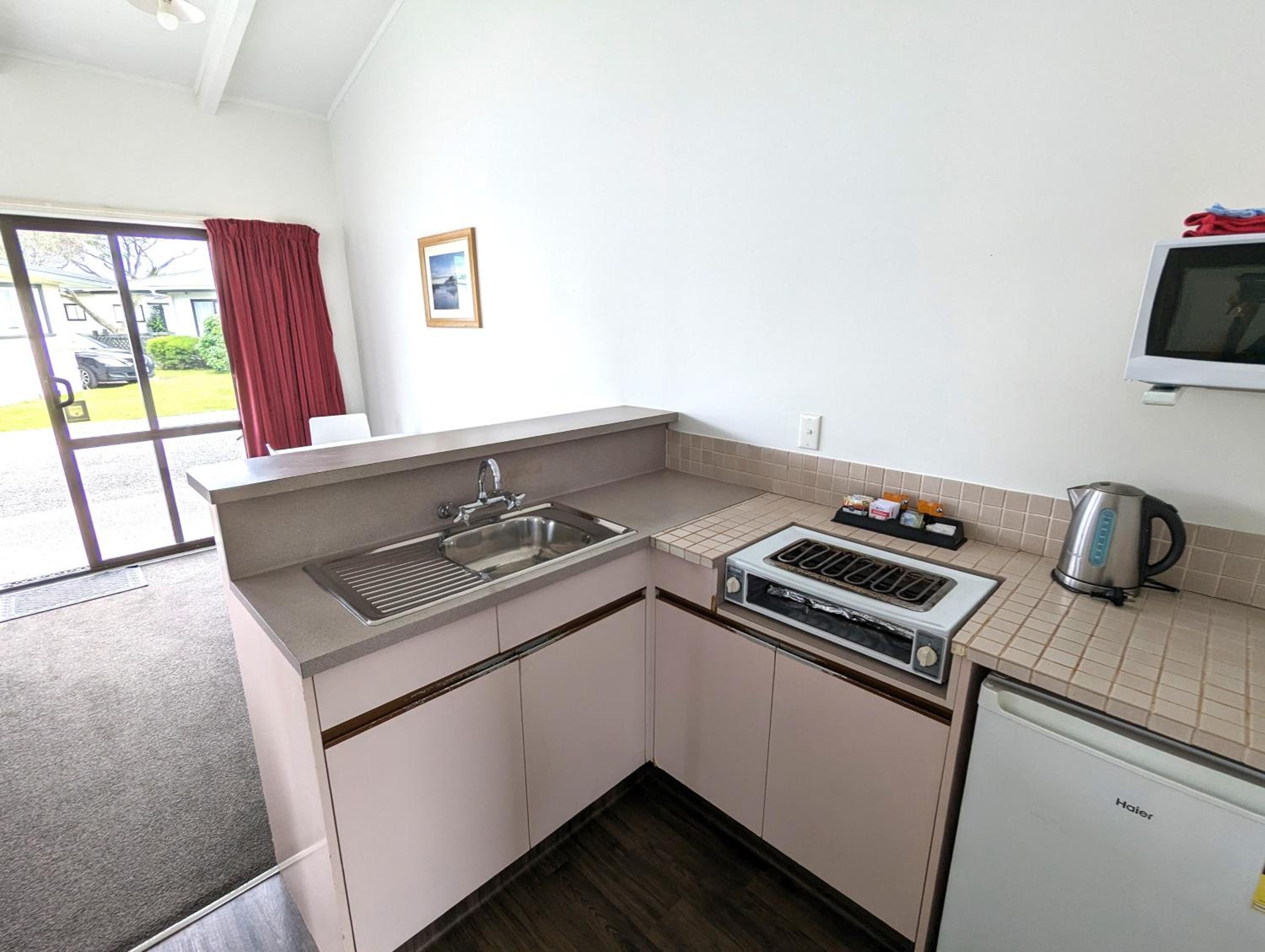 Holdens Bay Holiday Park