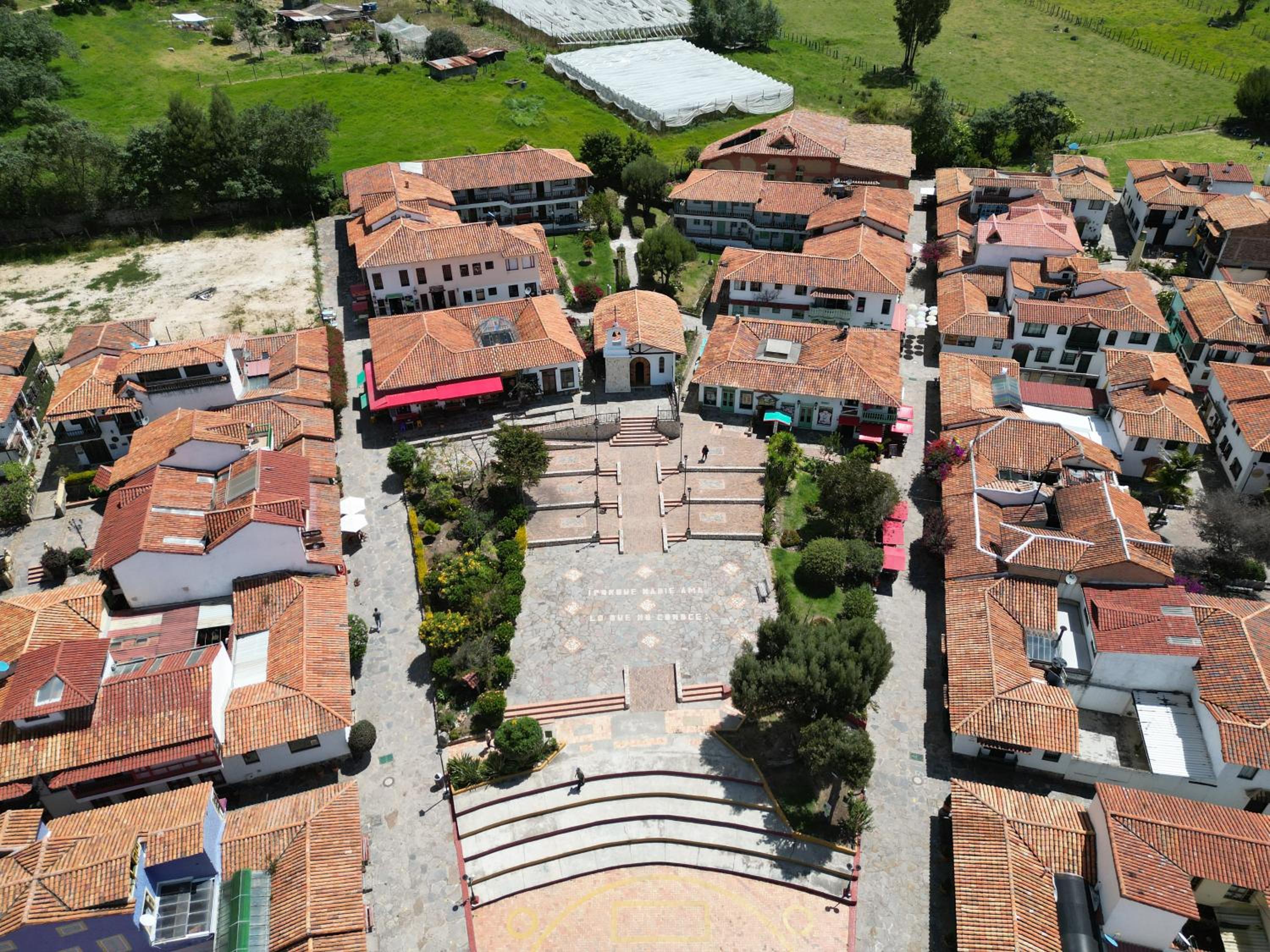 Casa Mostaza Pueblito Boyacense