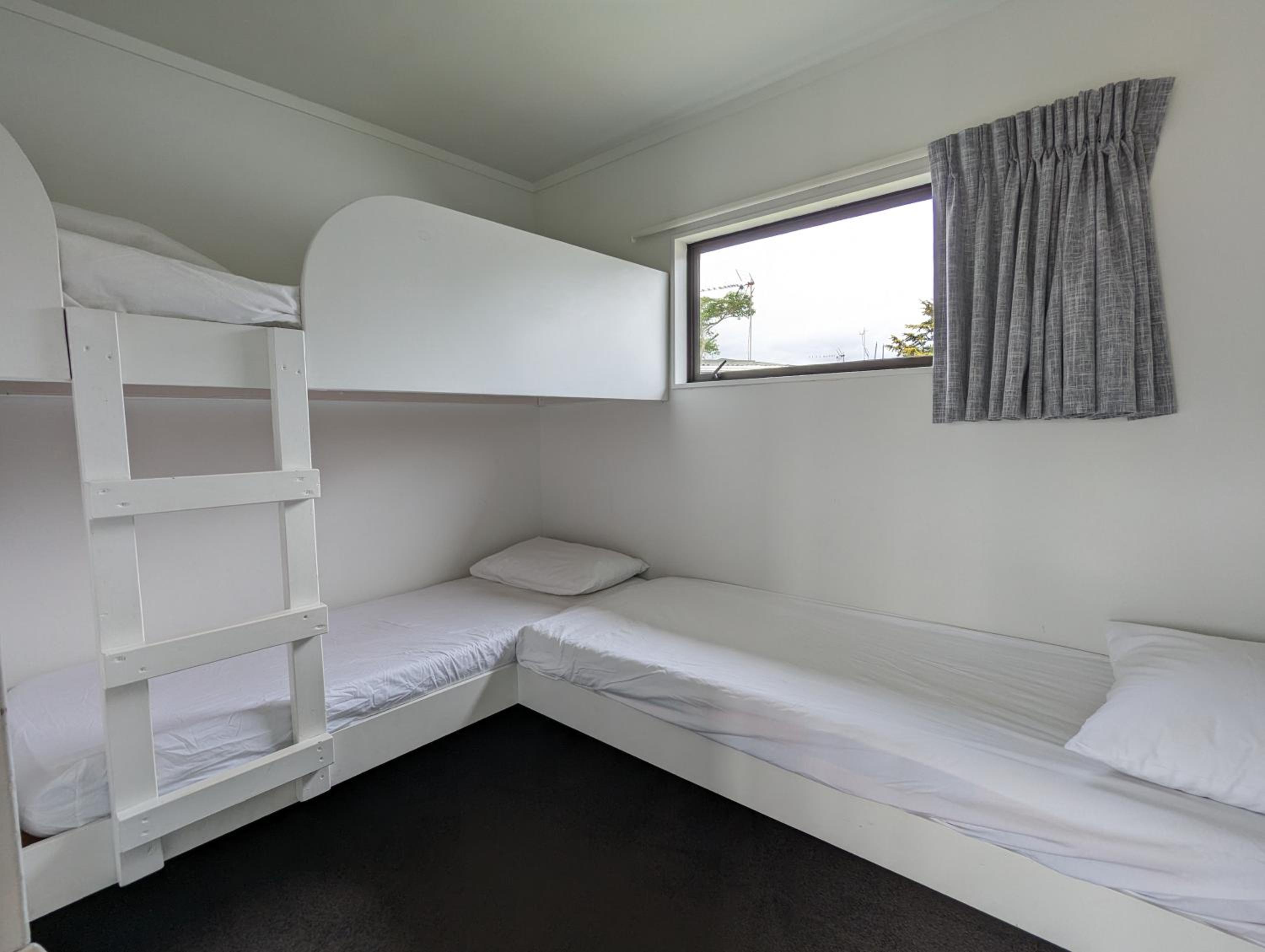 Holdens Bay Holiday Park