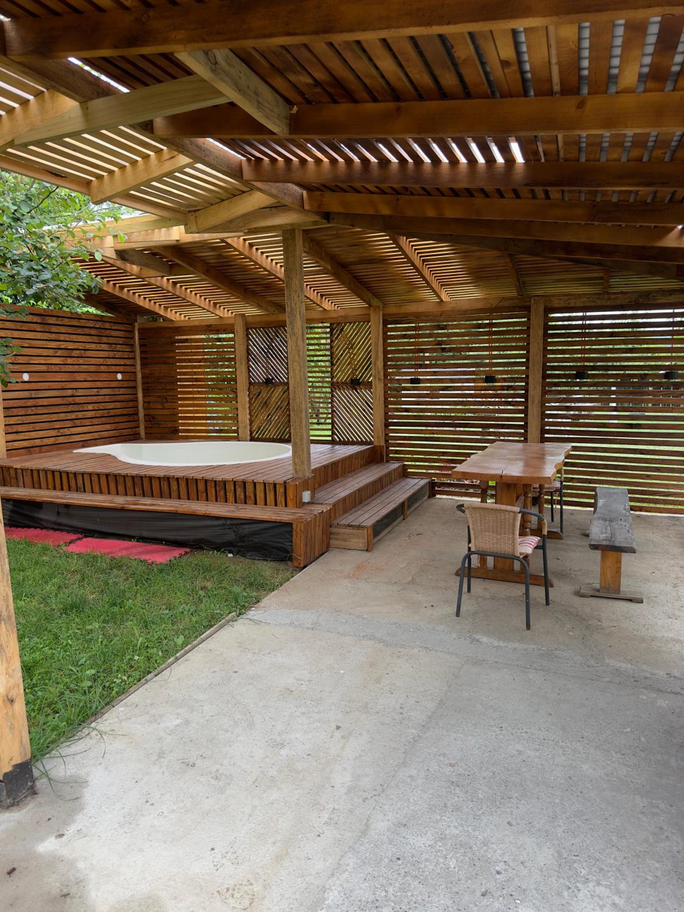 CABAÑAS Mony view 2