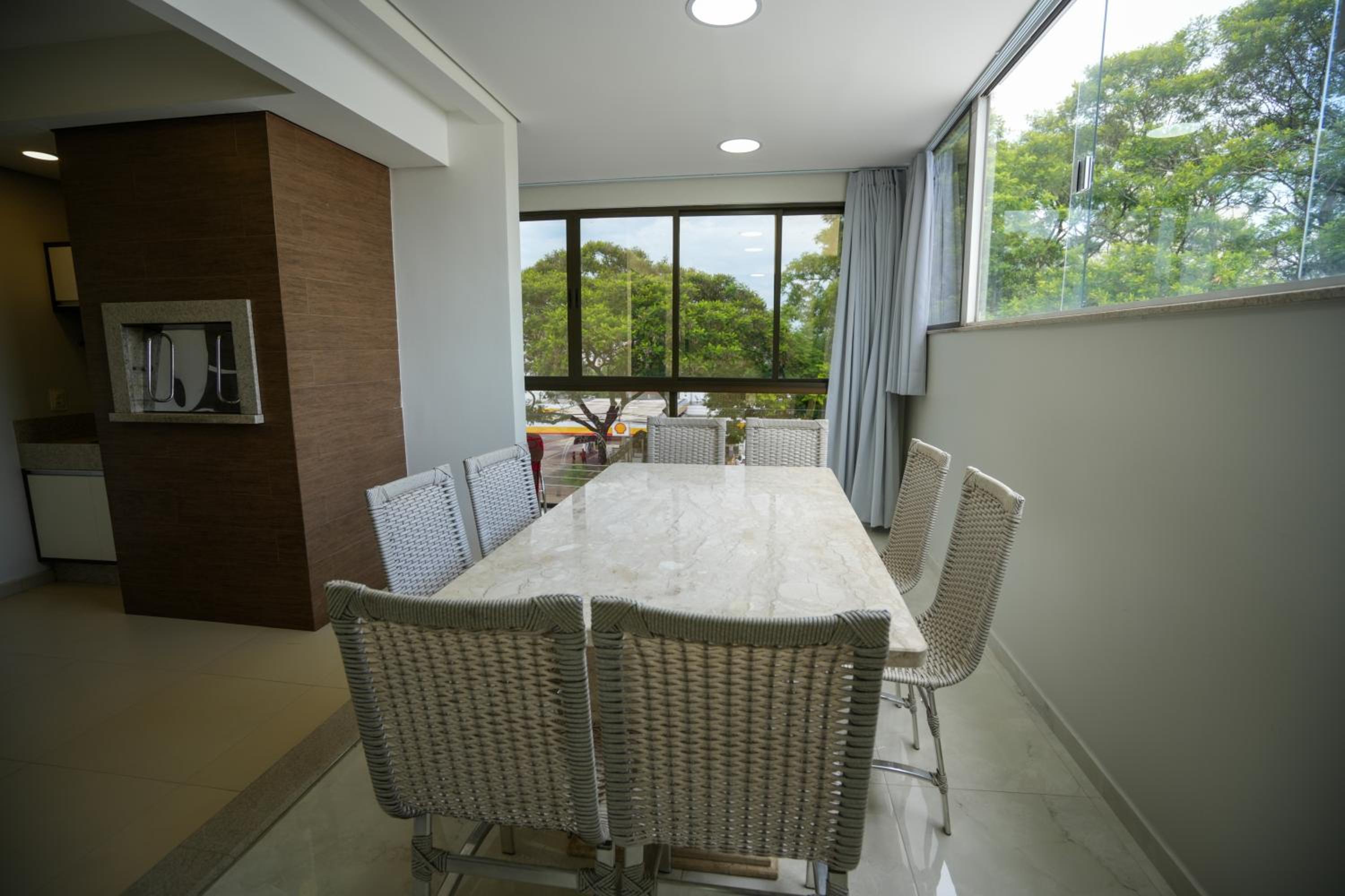 Foz Cobertura 3 suítes e Foz Apartamento 2 suítes