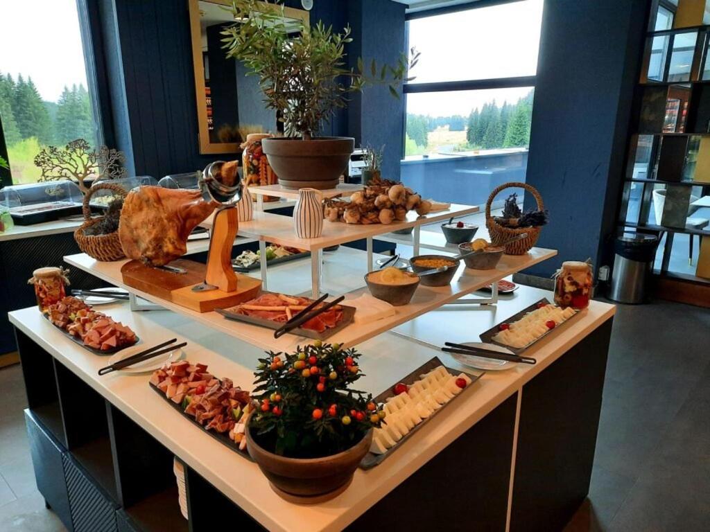Luxury Apartment Silver Mountain Vue view 2