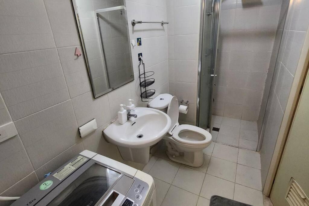Amazing 2br apartment in Makati - 70sqm view 3