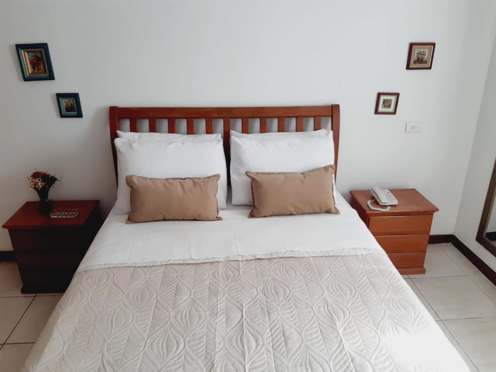 Apart na Praia da Barra da Tijuca ,Posto 6 Aptº inteiro para até 4 pessoas