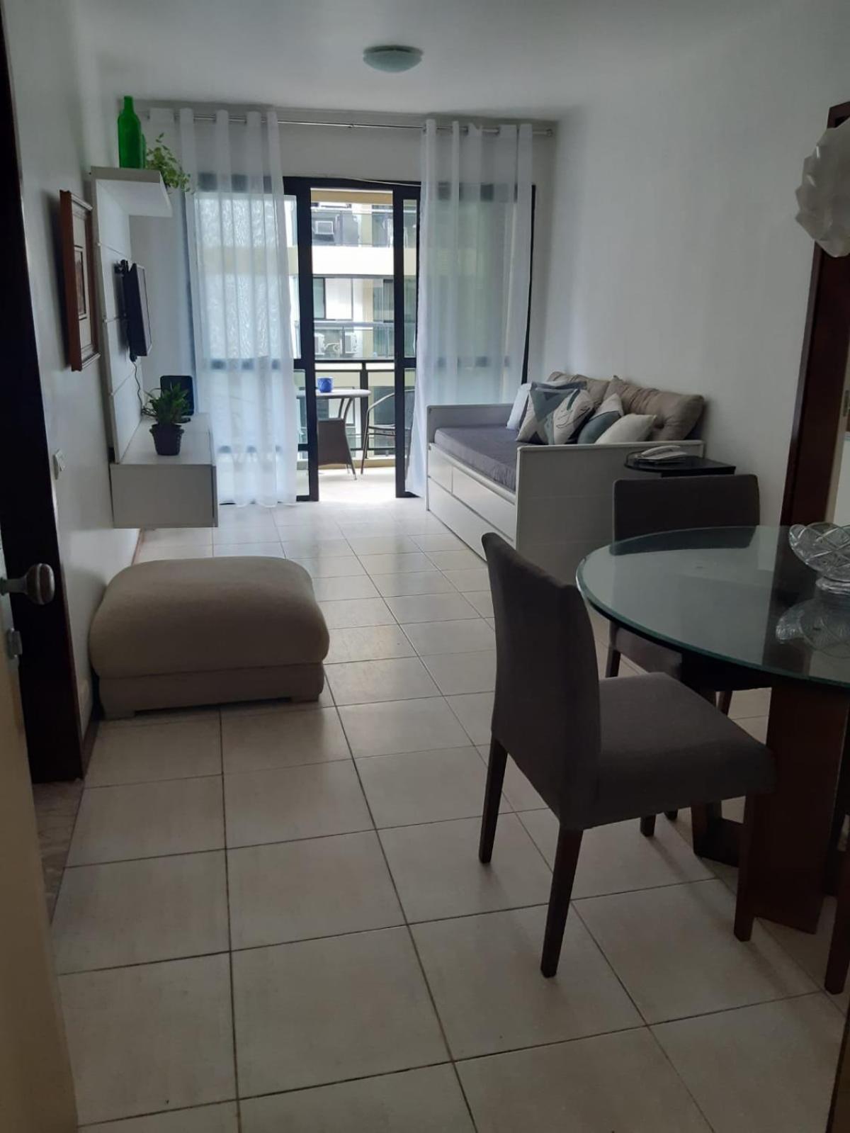 Apart na Praia da Barra da Tijuca ,Posto 6 Aptº inteiro para até 4 pessoas