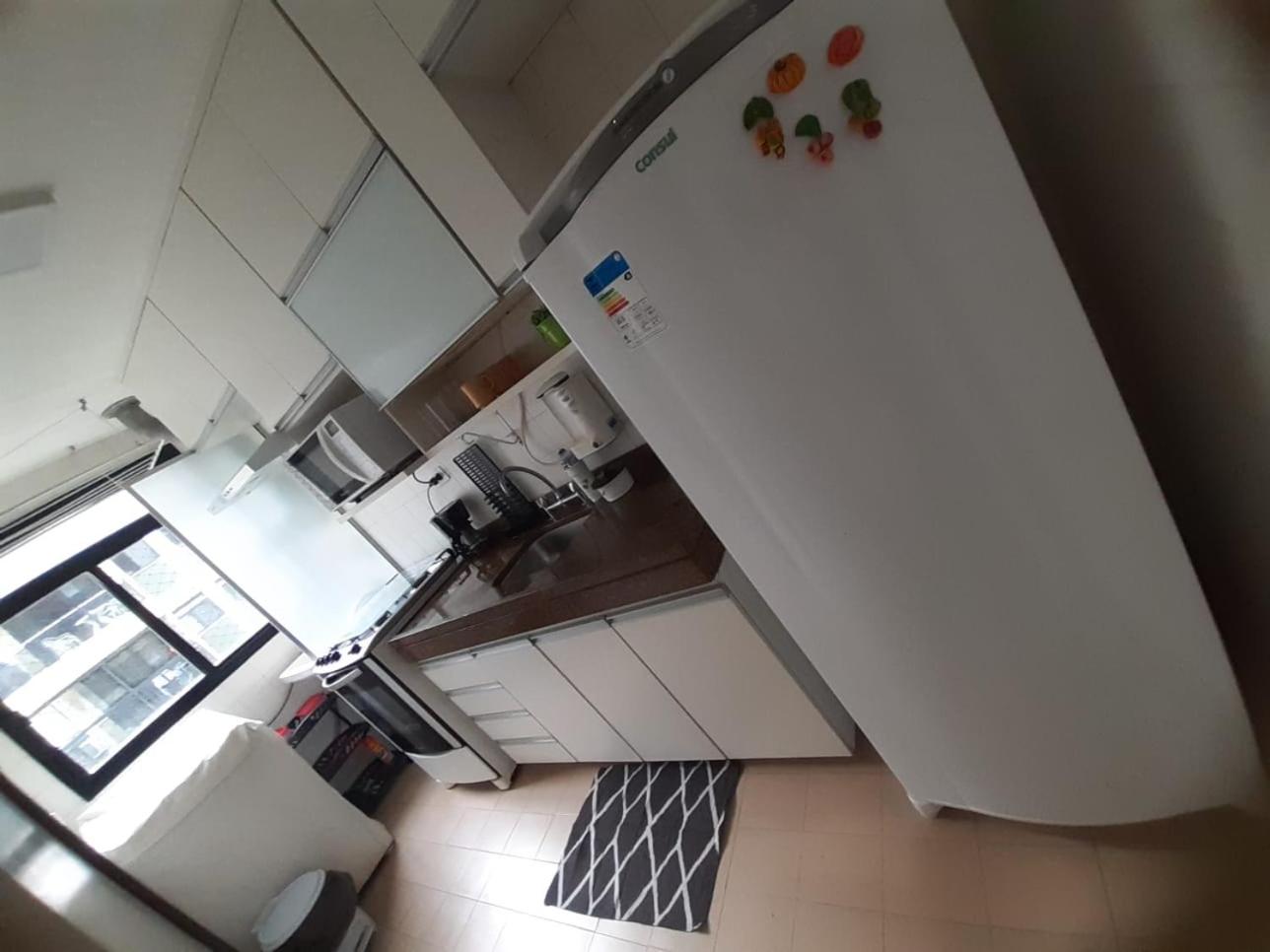 Apart na Praia da Barra da Tijuca ,Posto 6 Aptº inteiro para até 4 pessoas