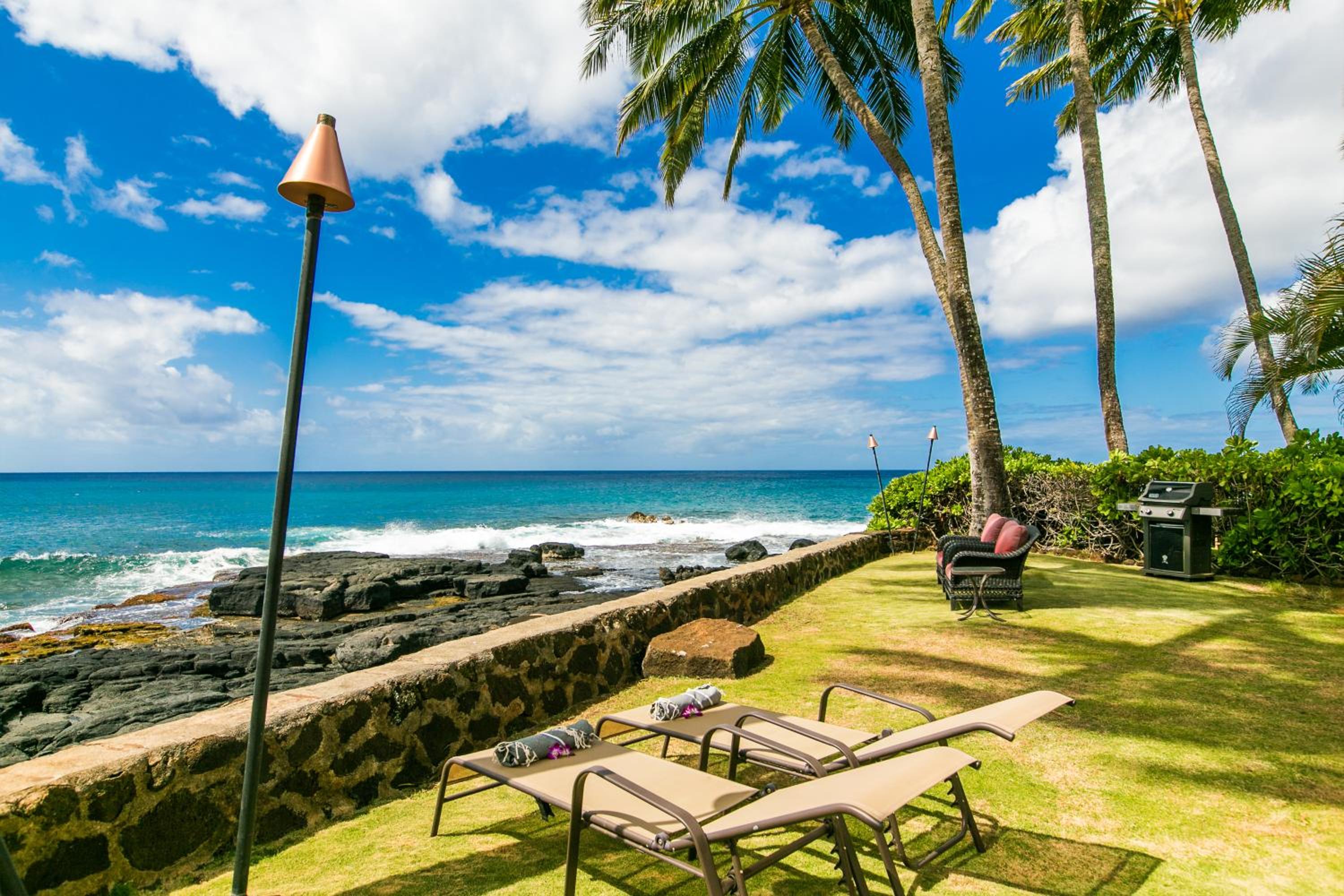 2br Oceanfront Cottage in Poipu- Alekona Kauai view 3