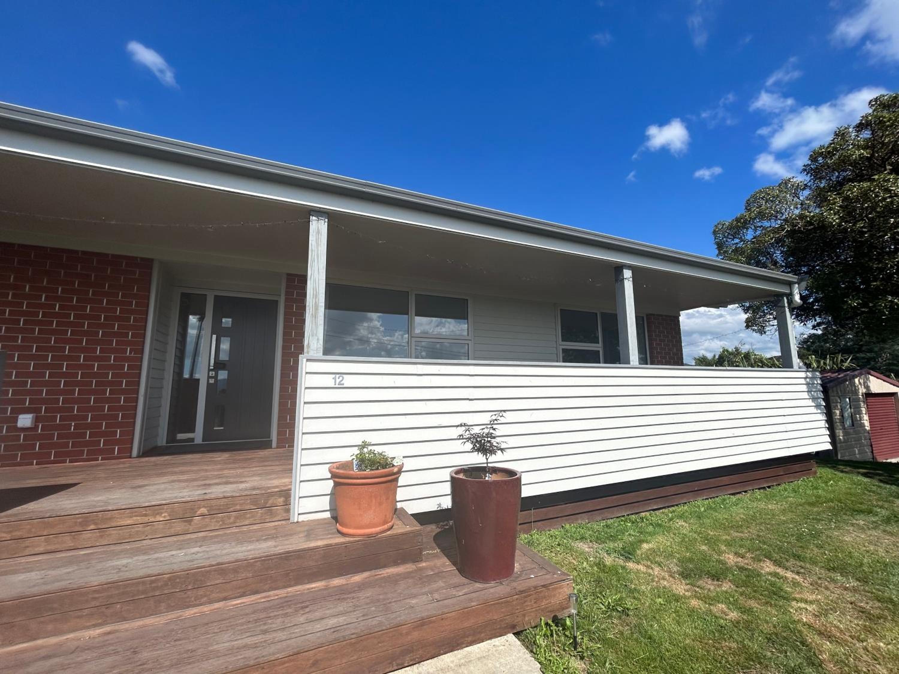 Rotorua Lakes Cottage