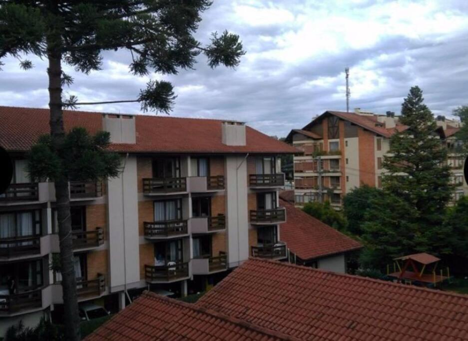 Gramado. Apto Lindo e Estratégico na Rua Torta.
